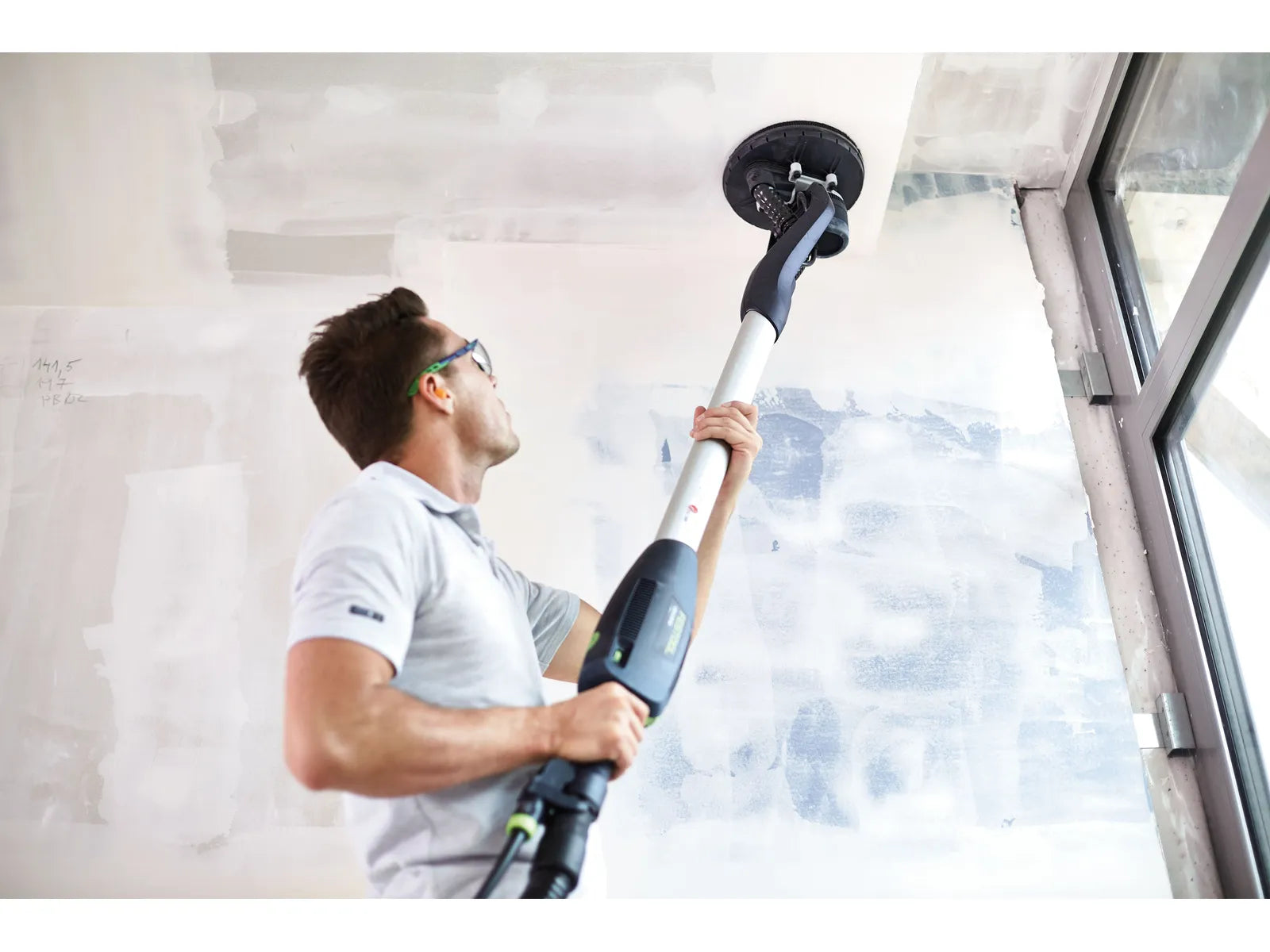 Șlefuitor de pereți cu gât lung Festool PLANEX LHS-E 225 EQ-CB, cod 578402