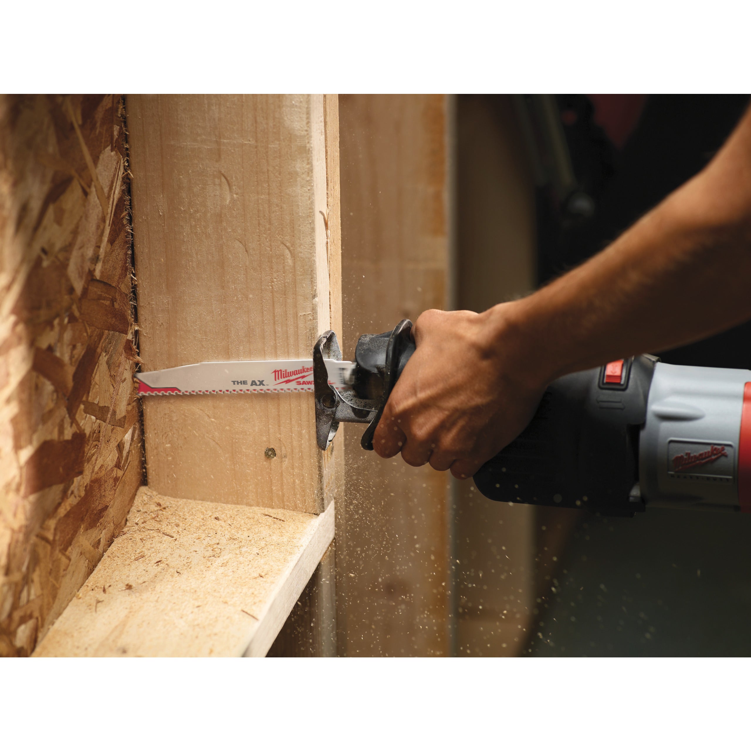 Pânză pentru fierăstrău sabie Sawzall Heavy Duty AX™ pentru lucrări de demolare Milwaukee AX 230mm x 5 Tpi, cod 48475026