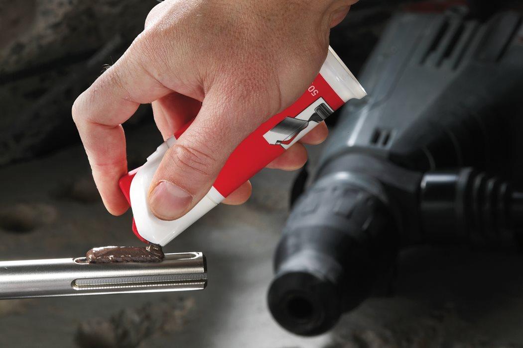 Vaselină Milwaukee, 50g, pentru gresarea mandrinelor și burghielor, cod 4932352273 - BIG STORE (Dynamic Tools SRL)