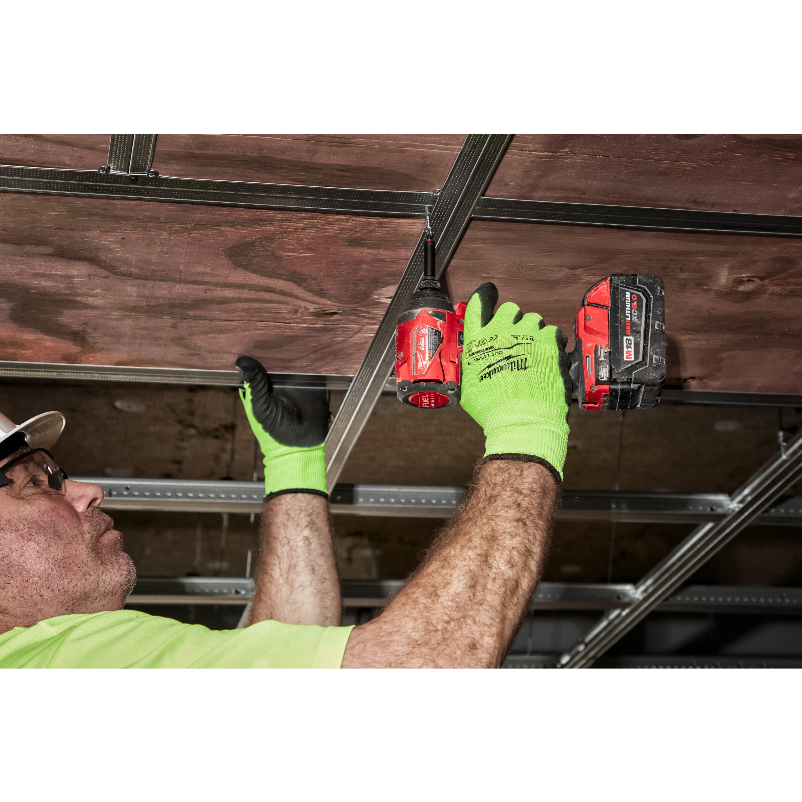Mănuși de înaltă vizibilitate - nivel de tăiere C Milwaukee Pack Hi-Vis Cut C - XL/10, cod 4932492921