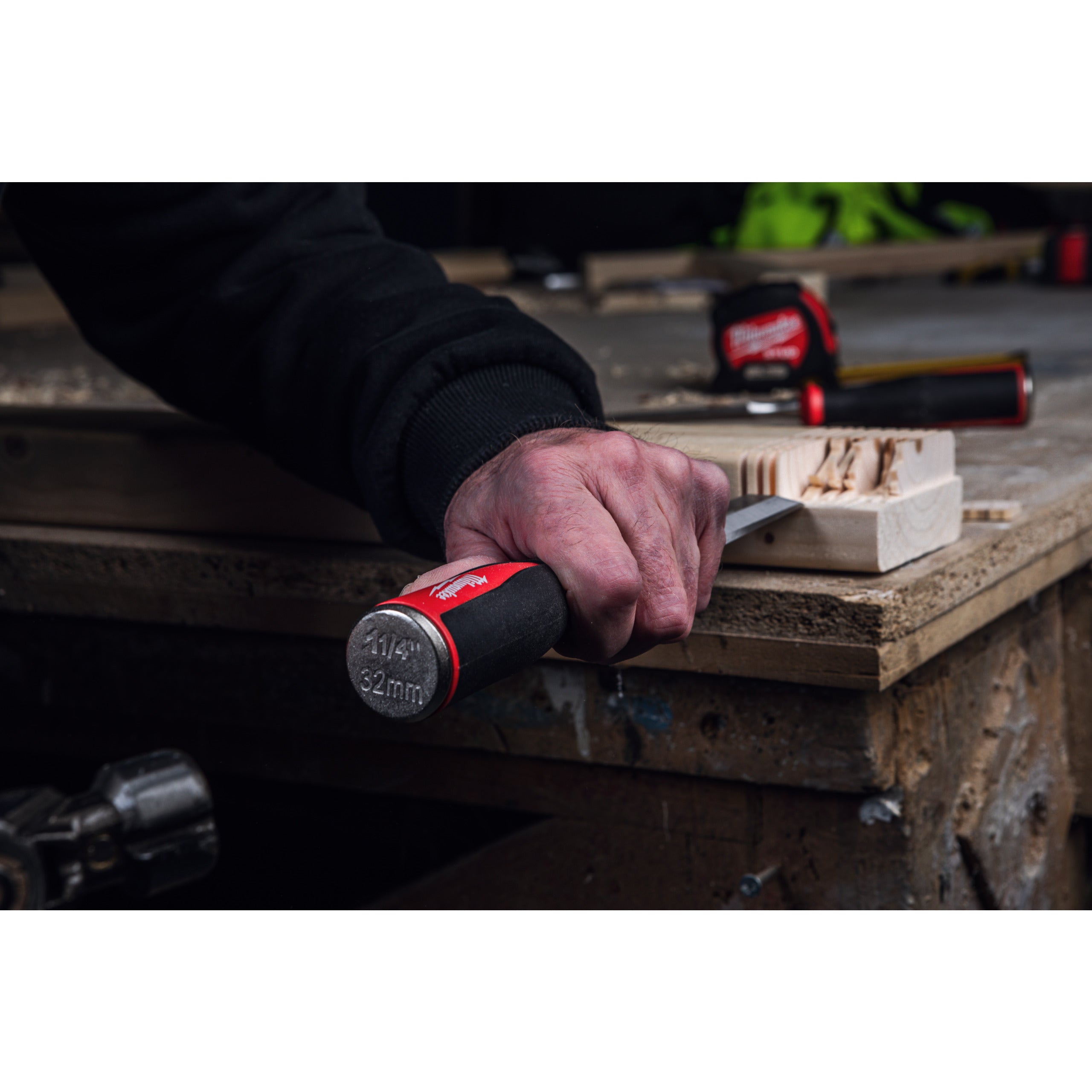 Daltă manuală cu margine teșită Milwaukee 1 1/4" Beveled Edge Chisel, cod 4932479896