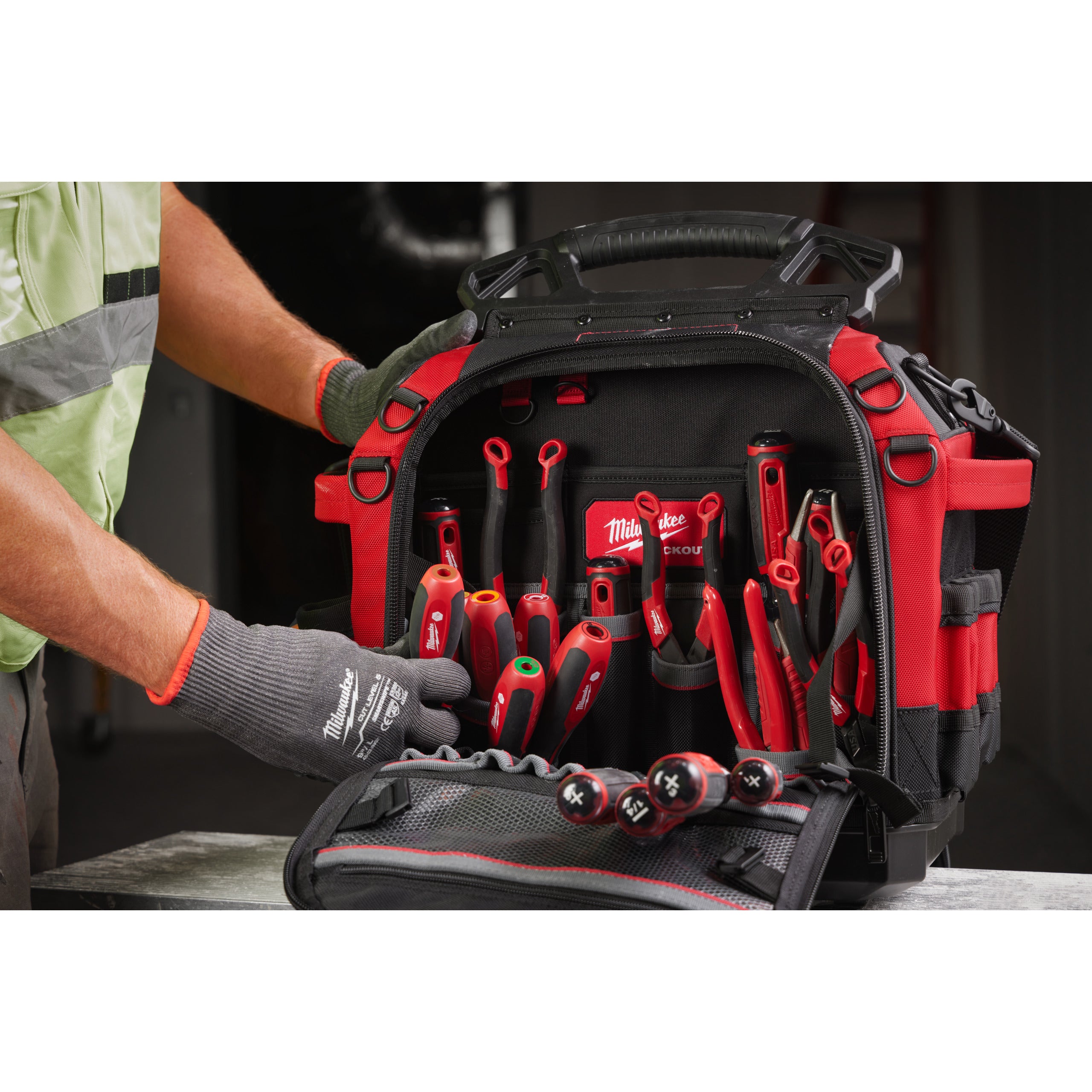 Șurubelniță cap hexagonal HOLLOWCORE™ Milwaukee 5 mm HollowCore Nut Driver, cod 4932492365