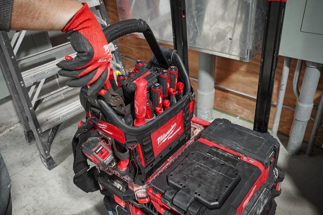 Geantă de scule PRO TOTE Milwaukee PACKOUT™ 25cm, cod 4932493622 - BIG STORE (Dynamic Tools SRL)