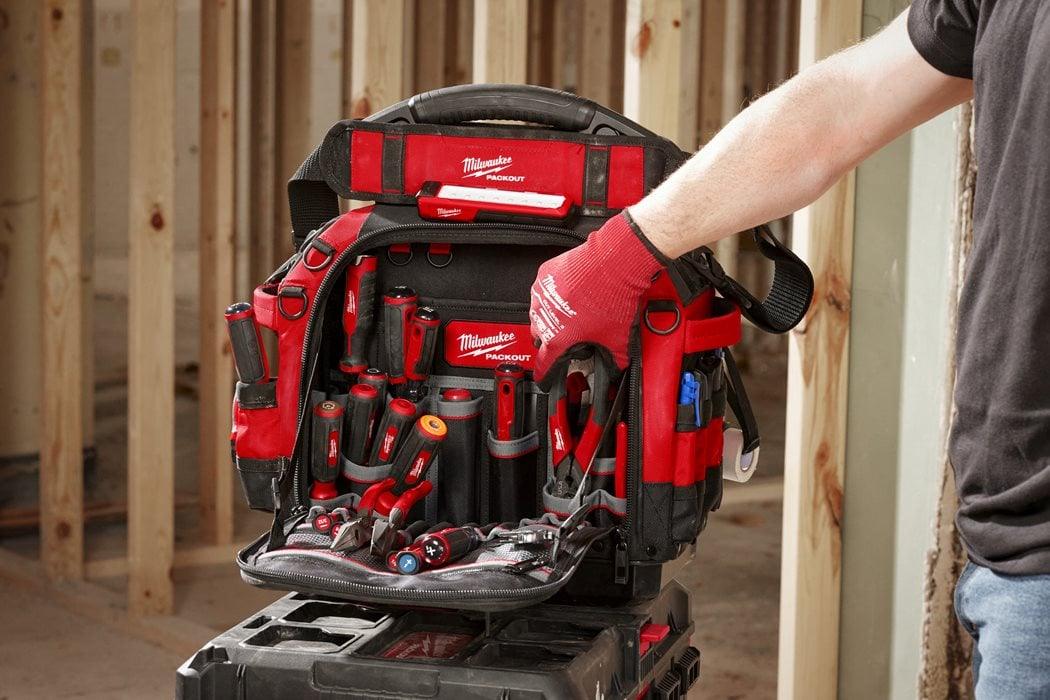 Geantă de scule închisă Milwaukee PACKOUT™ 38cm, cod 4932493623 - BIG STORE (Dynamic Tools SRL)