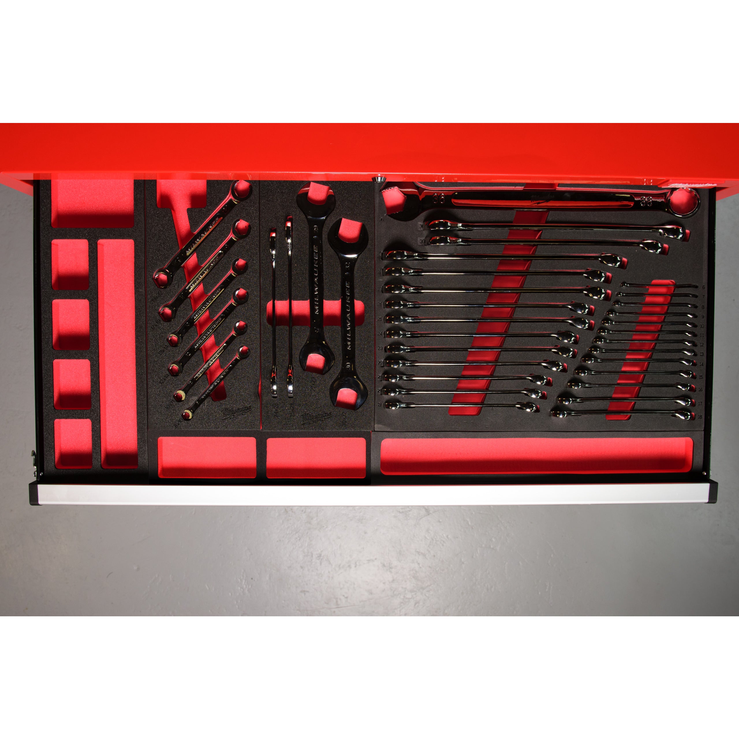 Inserții goale de spumă Milwaukee Empty Foam for 46" Steel Storage Width 165mm, cod 4932493635