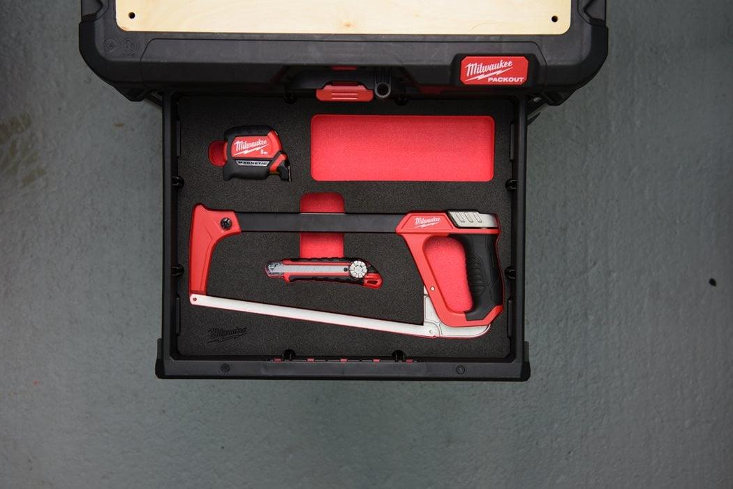 Inserție din spumă pentru PACKOUT Milwaukee cu 4 scule pentru măsurare și tăiere, cod 4932493642 - BIG STORE (Dynamic Tools SRL)