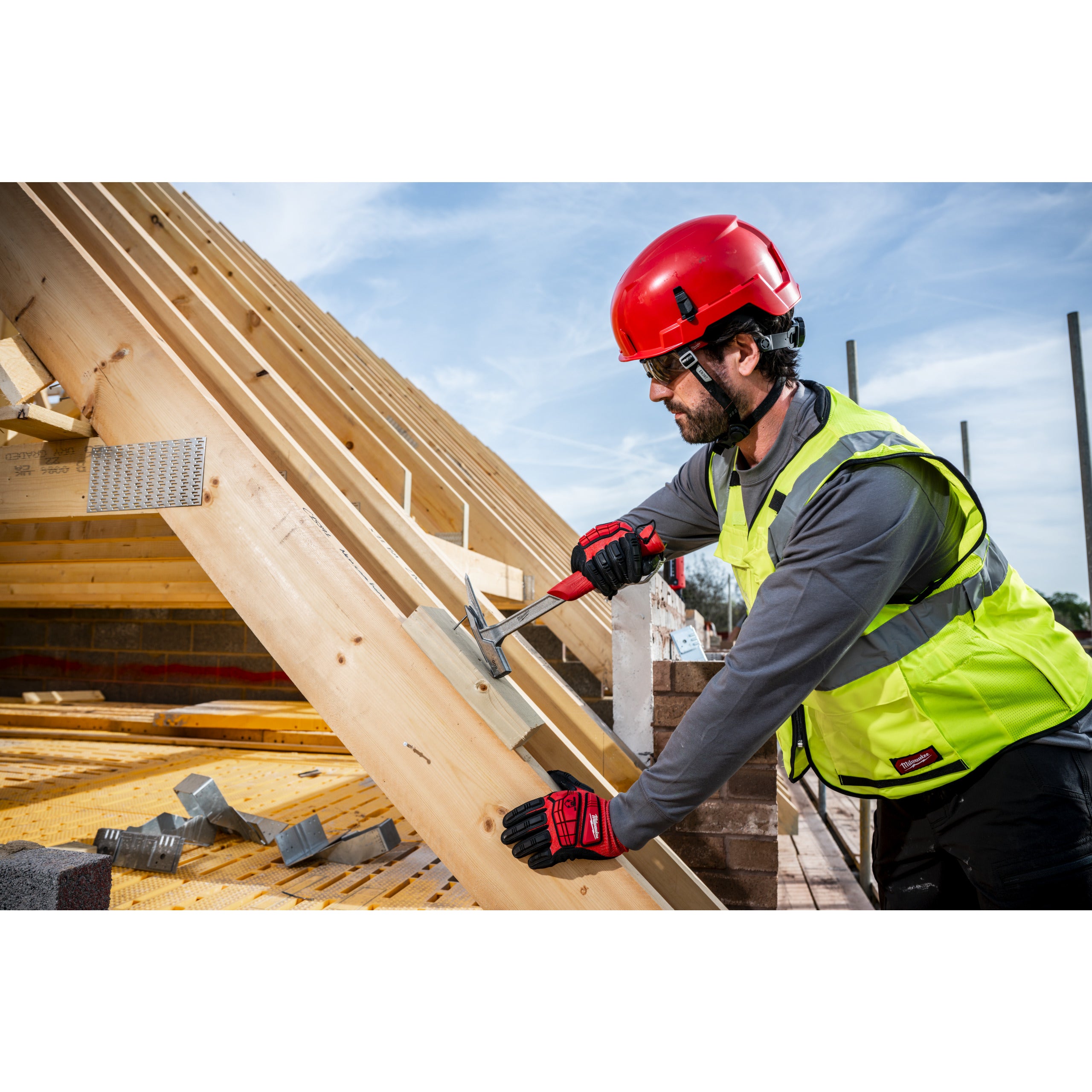 Ciocan pentru acoperiș Milwaukee Roofing Hammer 600g, cod 4932493654