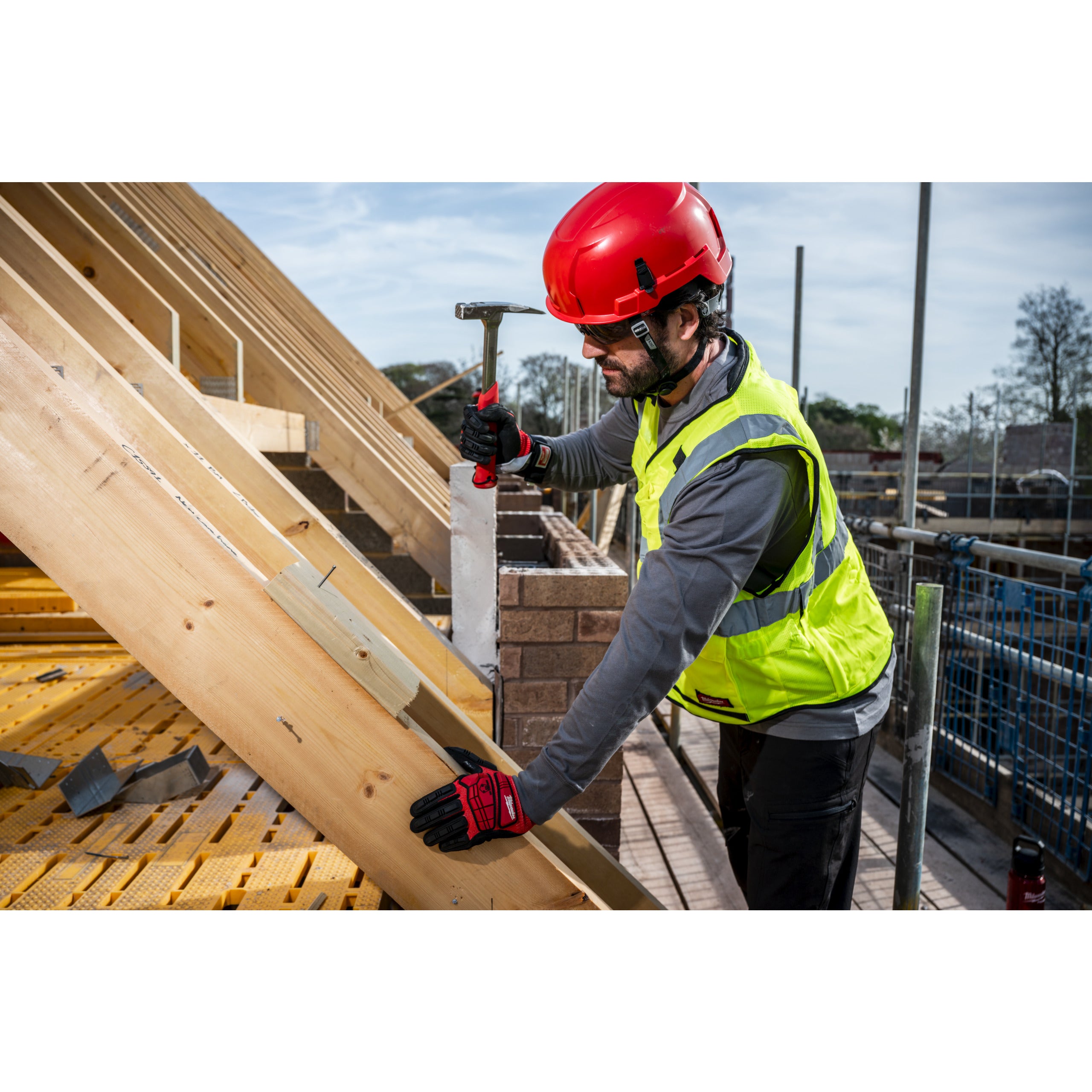 Ciocan pentru acoperiș Milwaukee Roofing Hammer 750g, cod 4932493655