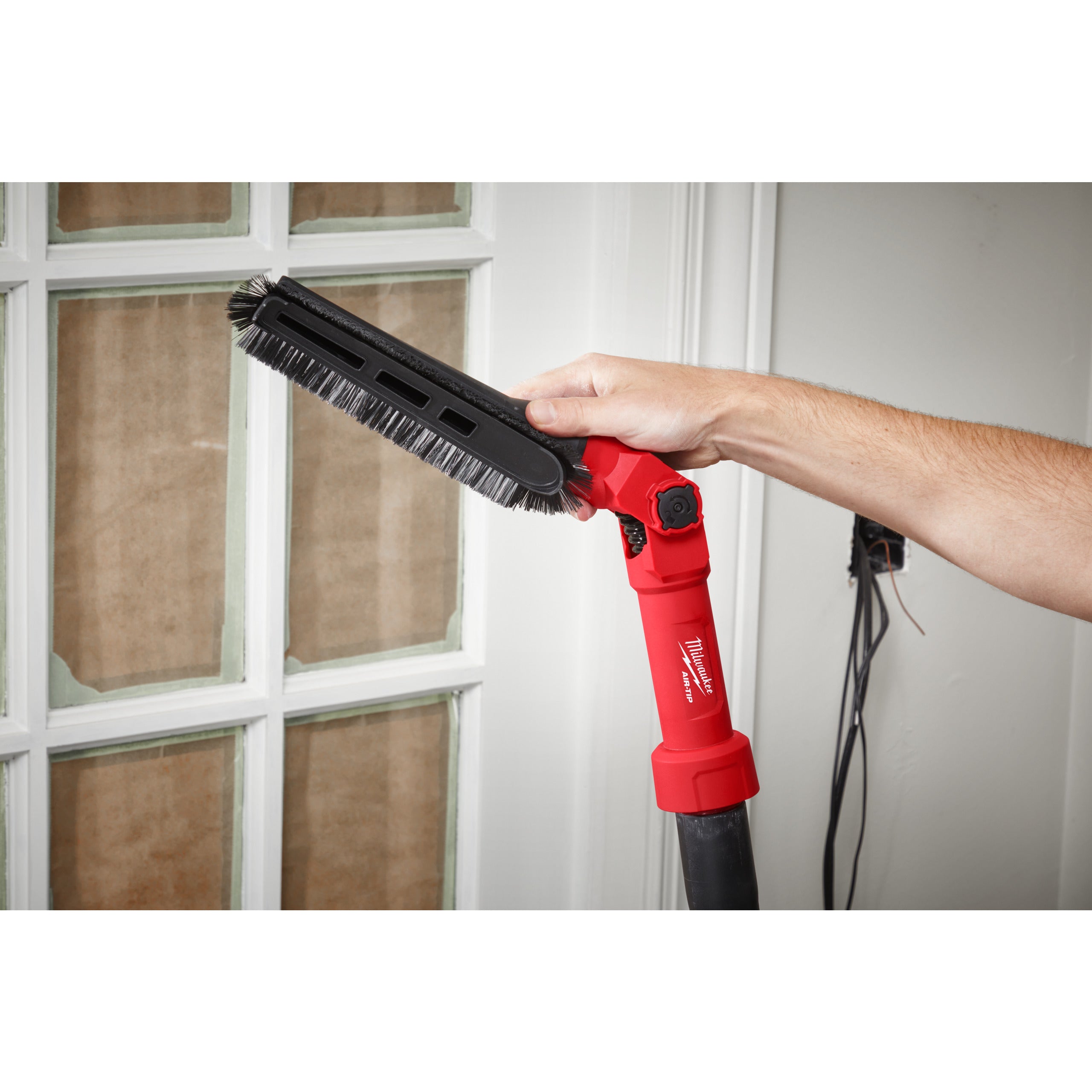 Atașament AIR-TIP™ pentru aspirator AIR-TIP™ Cap pivotant de aspirare cu perie Milwaukee AT-10, cod 4932498019
