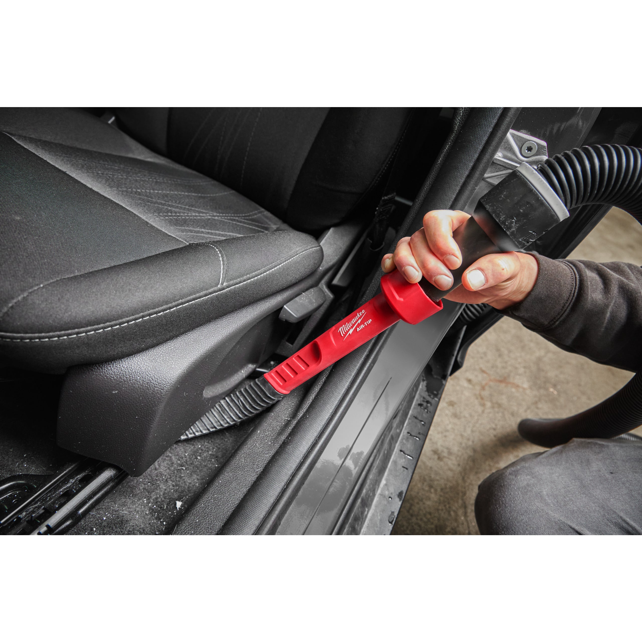 Atașament AIR-TIP™ pentru aspirator AIR-TIP™ Cap lung de aspirare cu perie mobilă Milwaukee AT-13, cod 4932498022