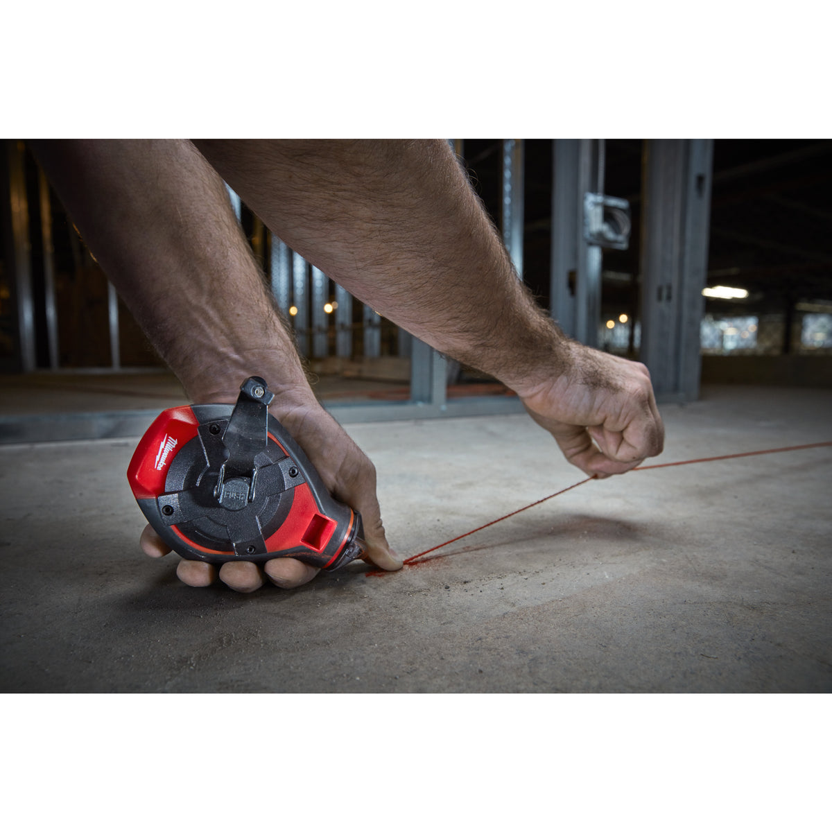 Trasor cu sfoară Bold Line Milwaukee Bold Line Chalk Reel & Red Chalk Refill, cod 4932498391