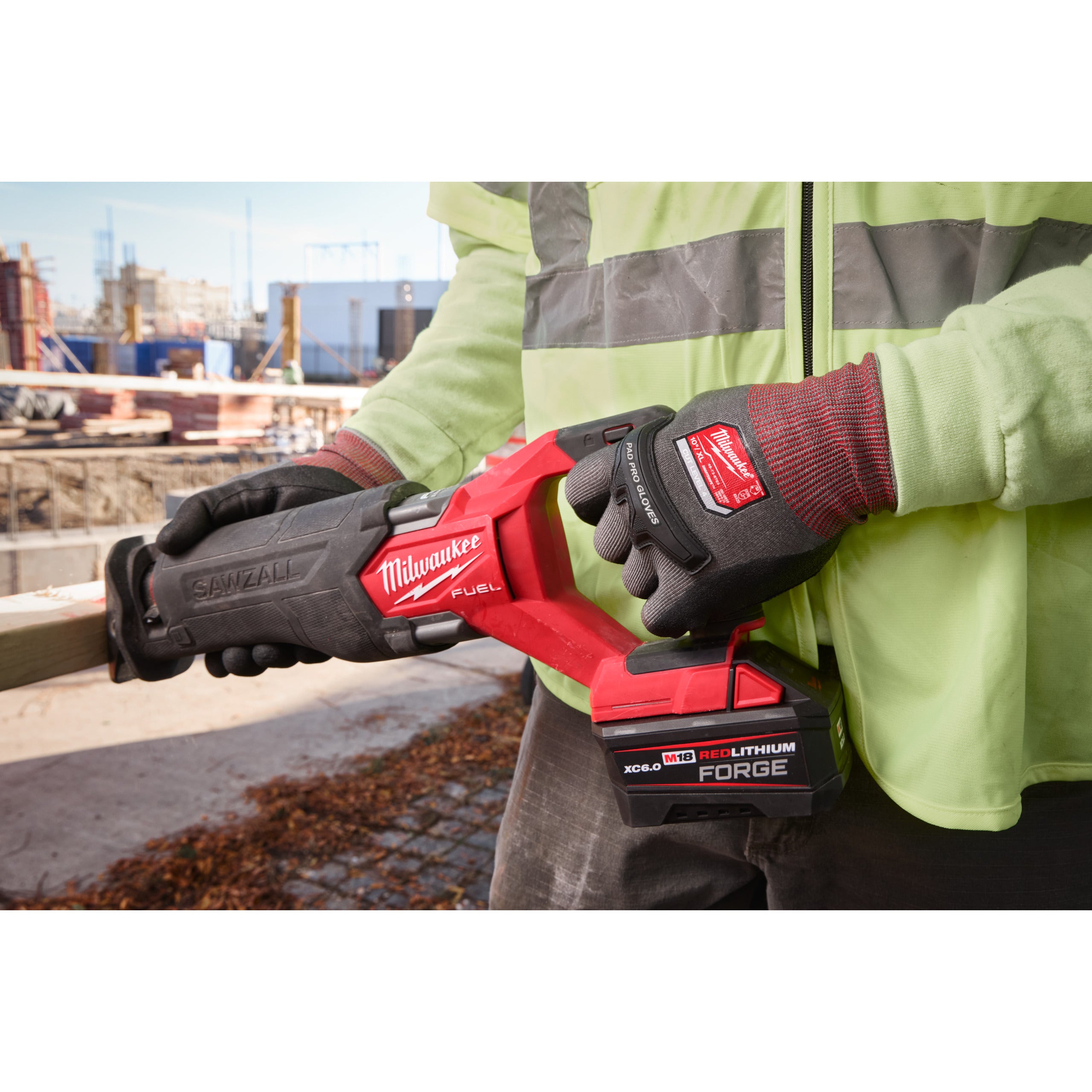 Mănuși de protecție Pad Pro - nivel de tăiere D Milwaukee PAD PRO Cut D Gloves - 7/S, cod 4932498501