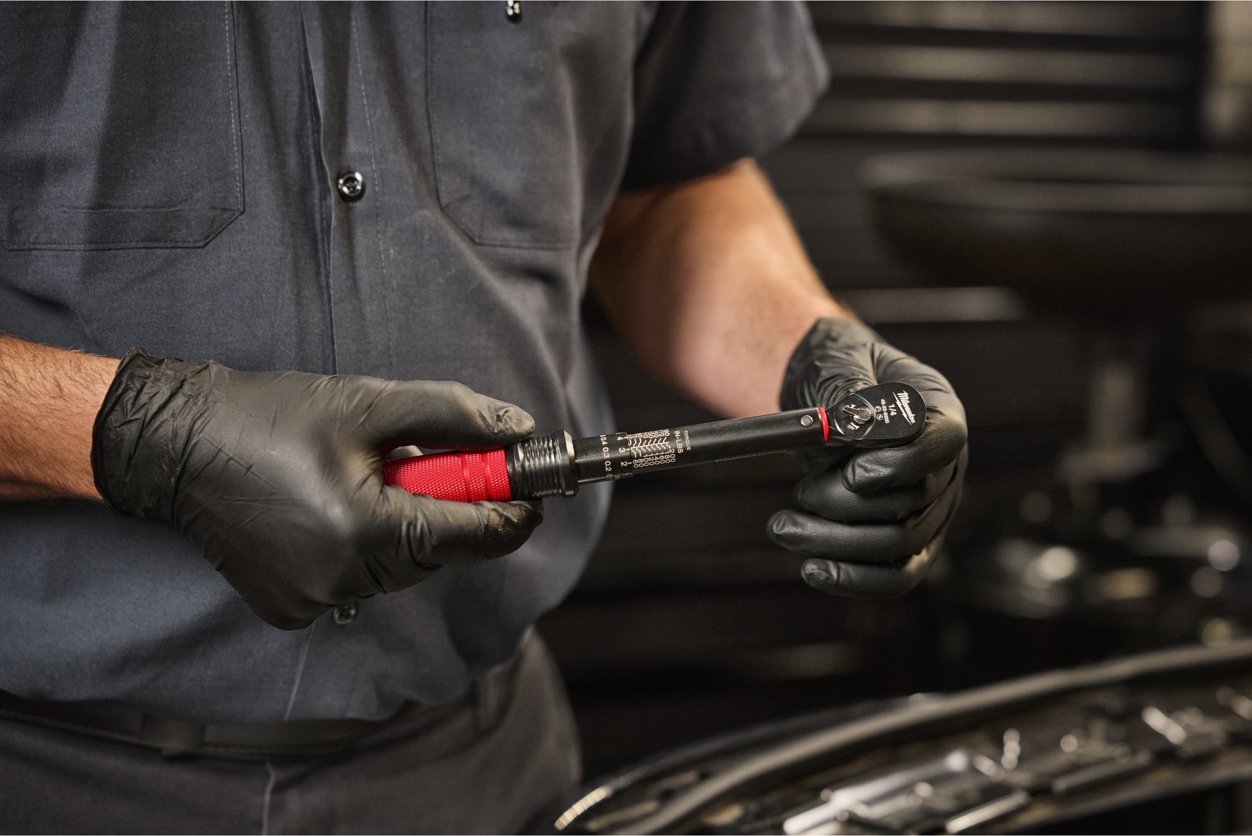Cheie dinamometrică mecanică Milwaukee ¼″ 5-25NM, cod 4932500823