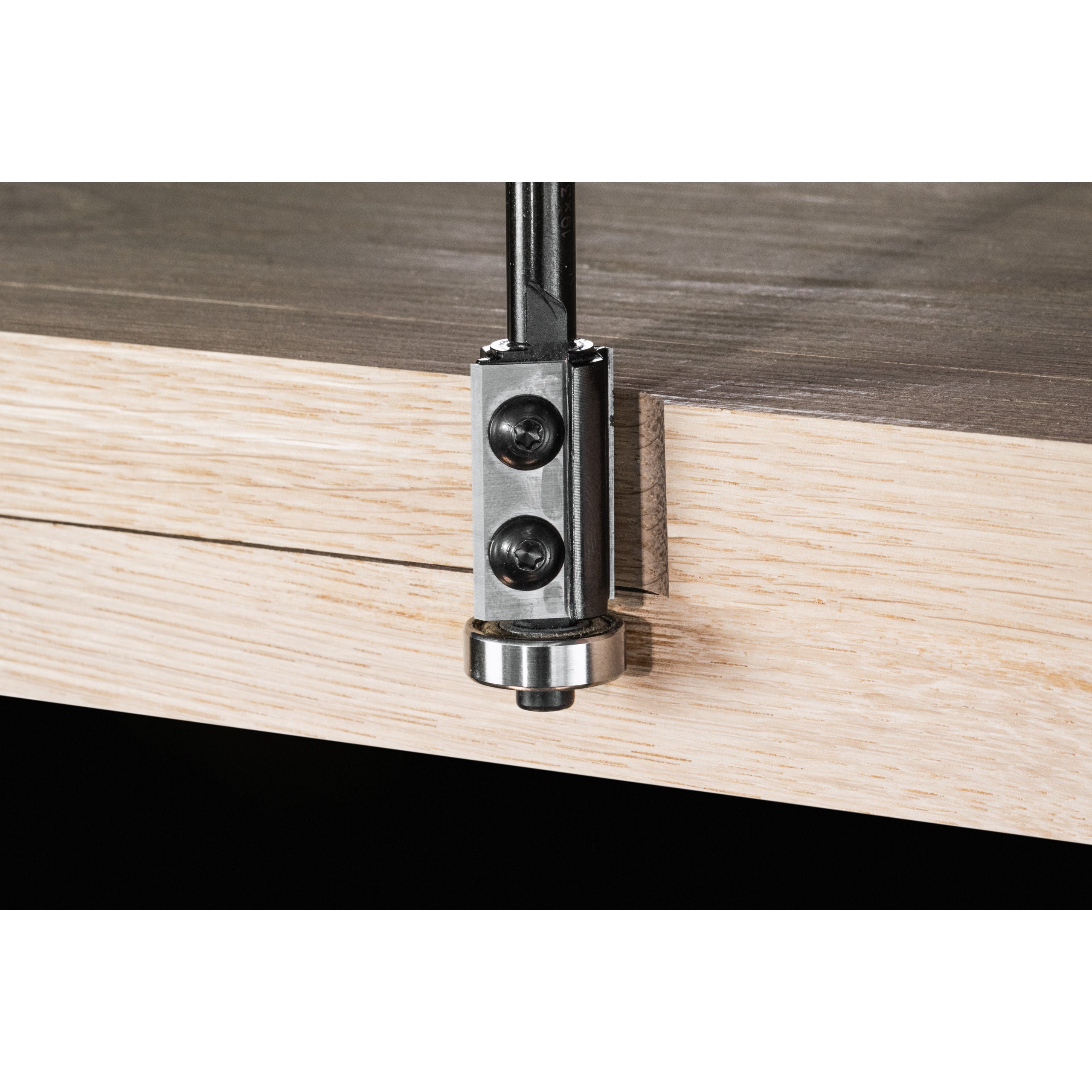 Freză pentru mașina de frezat Freze pentru tăiere la nivel cu cuțite din carbură interschimbabile Milwaukee Rtr B. S8 Trim. HW Knives19/77mm, cod 4932500935