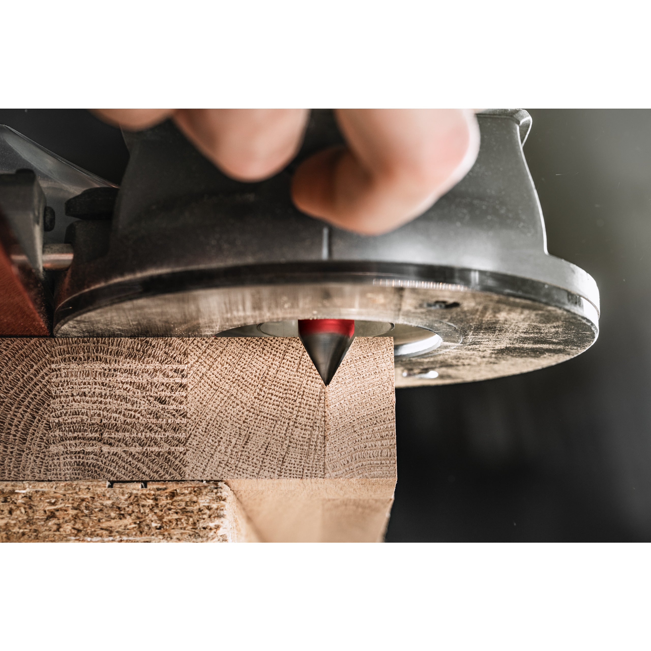 Freză pentru mașina de frezat Freză cu vârf tip conic Milwaukee Rtr B. S8 Laser Point 12.7/57.2mm, cod 4932500960