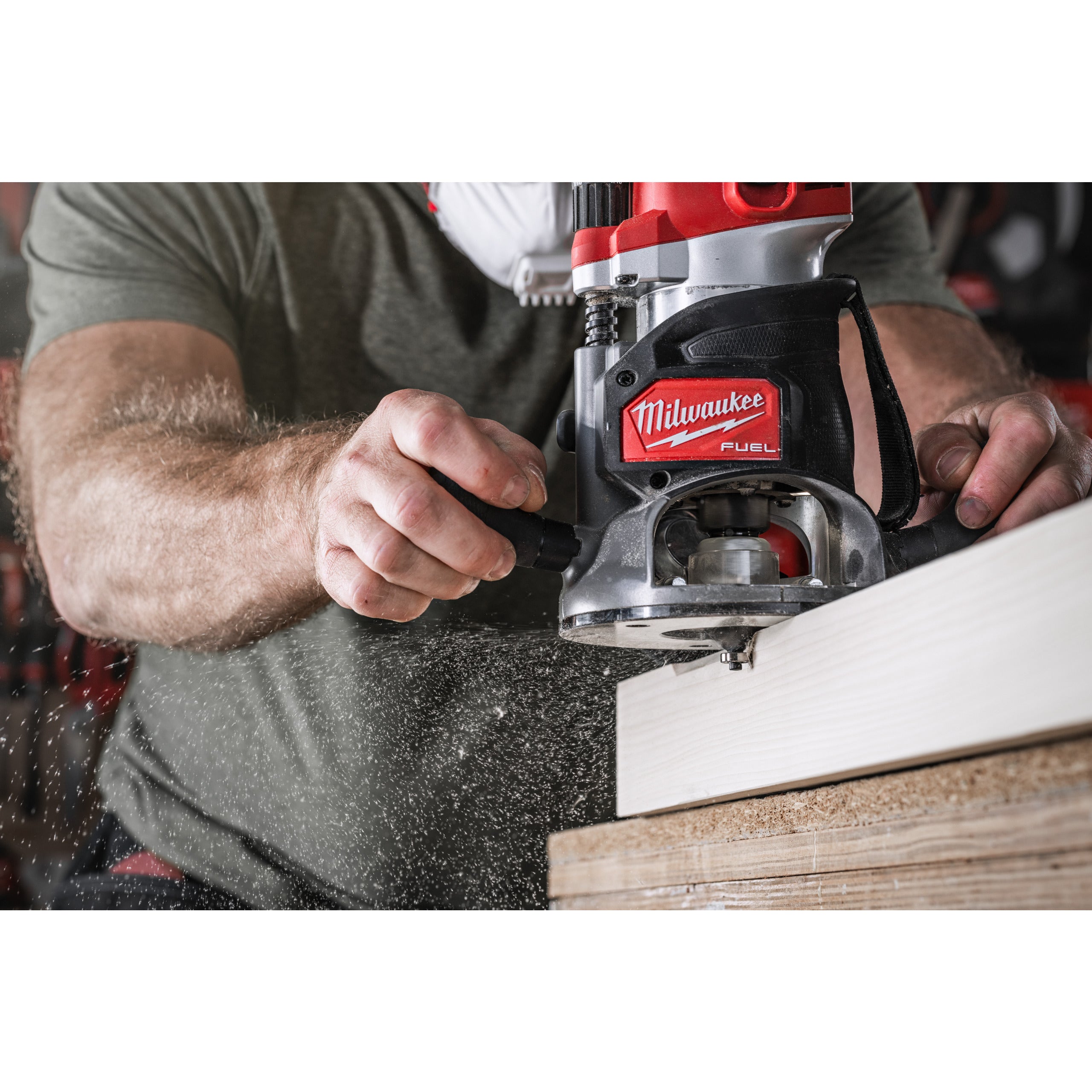 Freză pentru mașina de frezat Freză de teşire cu cuțite din carbură interschimbabile Milwaukee Rtr B. S8 Chamfer HW Knives29/60mm, cod 4932501008