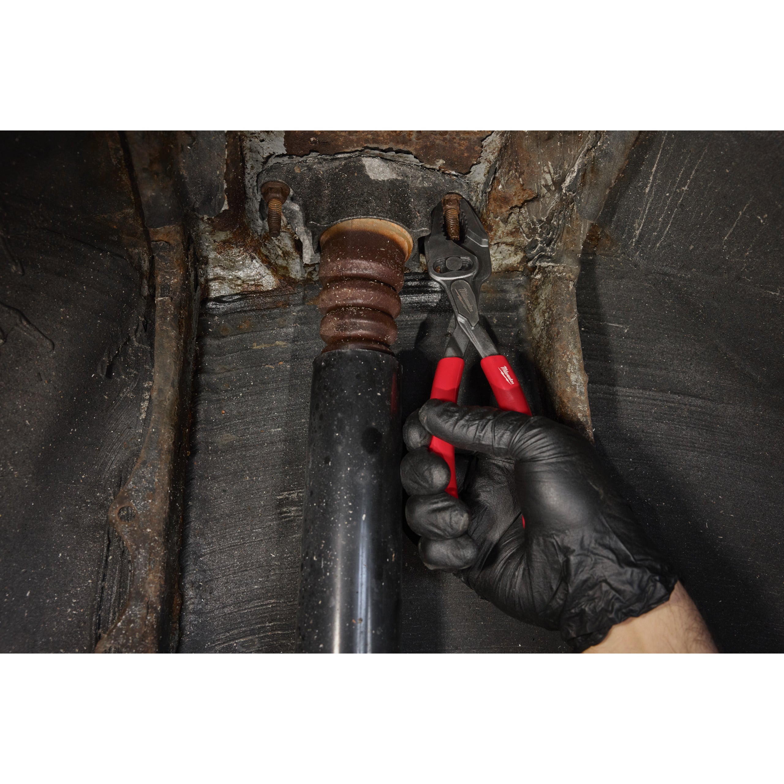 Clește cu articulație reglabilă Milwaukee Slip Joint Pliers 200mm, cod 4932501153
