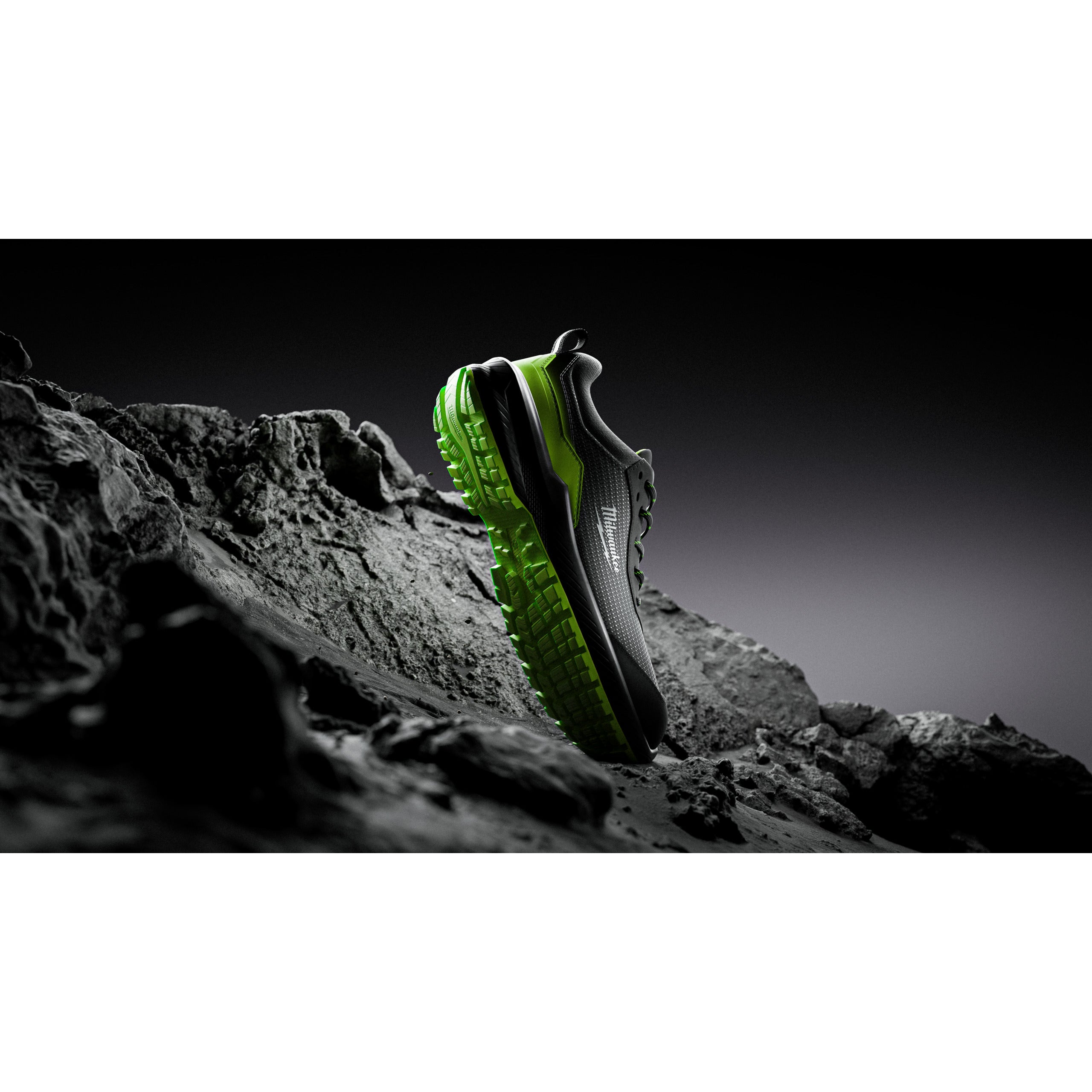 Pantofi de protecție Flextred™ S1PS Hi Vis SC FO SR ESD Milwaukee FXT S1PS Green 1L616166 SC FO SR ESD 44, cod 4932501358