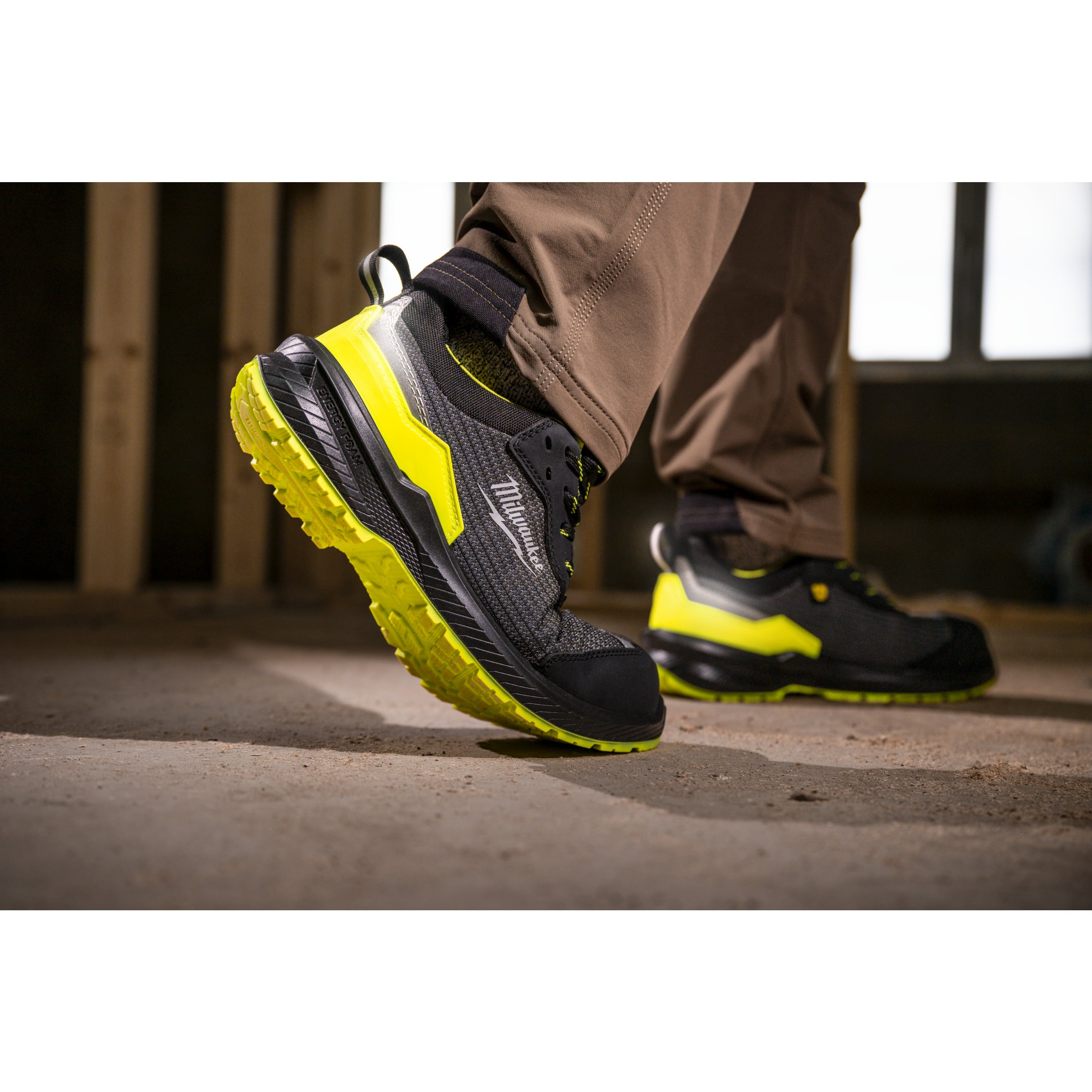 Pantofi de protecție Flextred™ S1PS Hi Vis SC FO SR ESD Milwaukee FXT S1PS Yellow 1L515155 SC FO SR ESD 37, cod 4932501455
