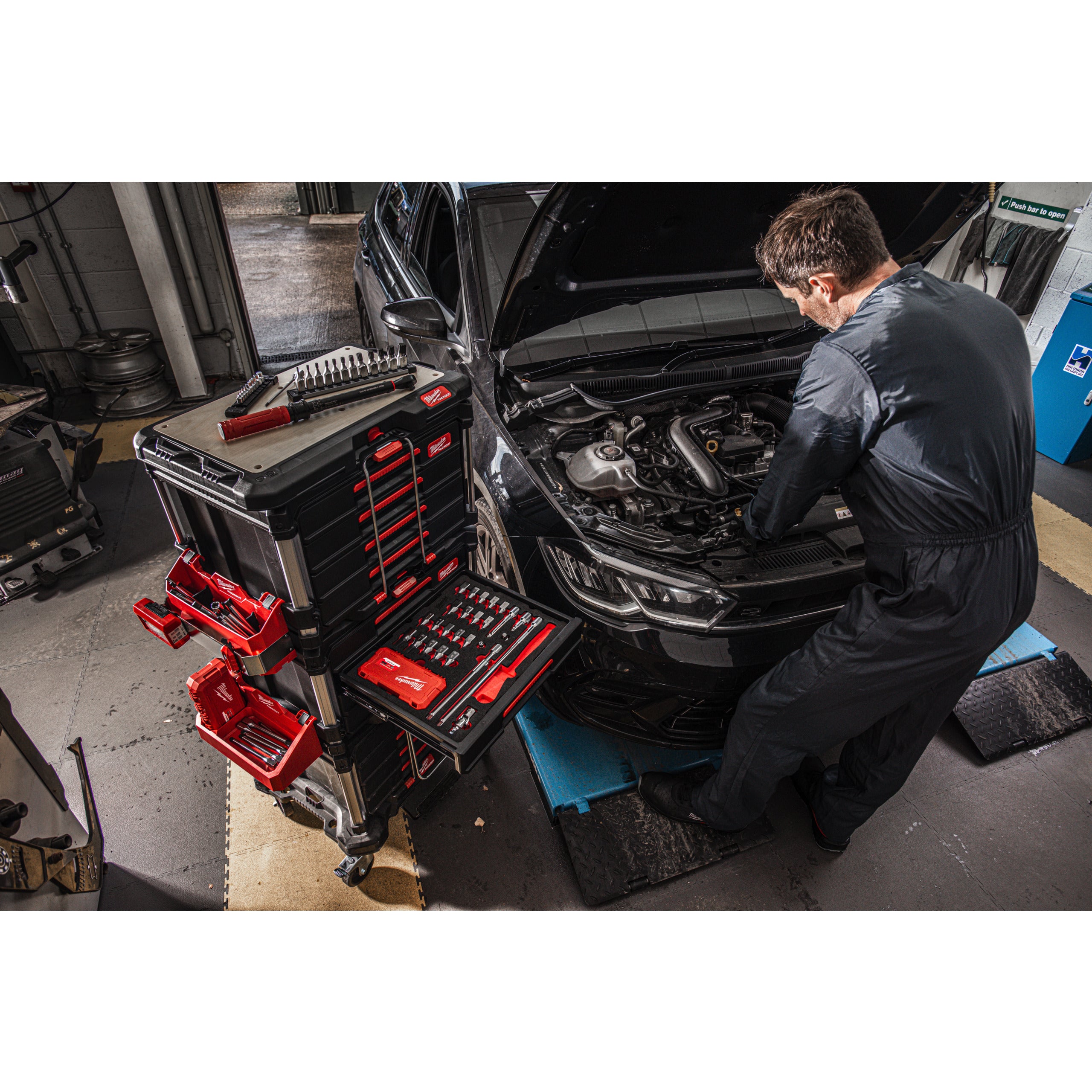 Inserție din spumă PACKOUT™ pentru mecanici Milwaukee 62 pc Filled PackoutTM Spanners Set, cod 4932501865
