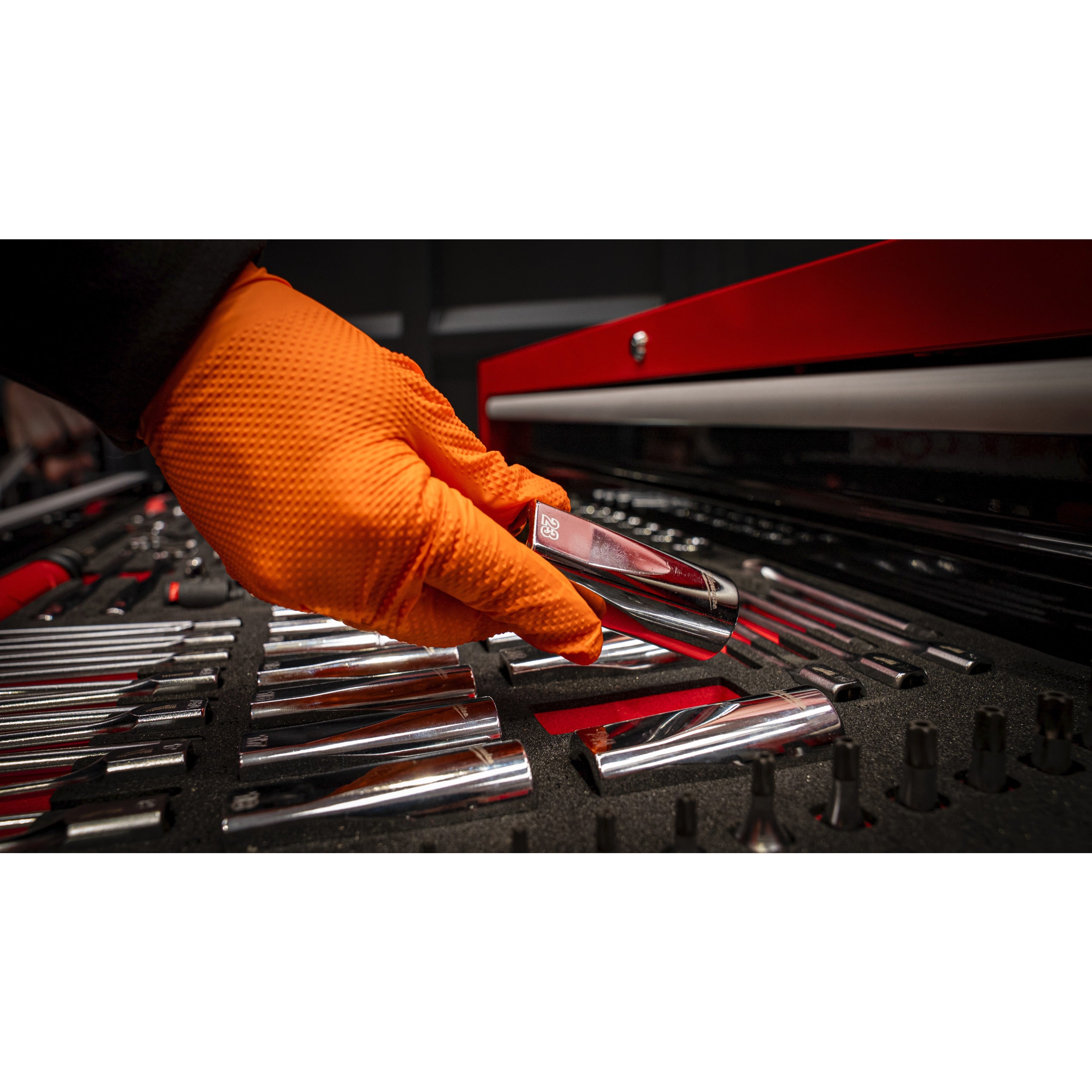 Dulap metalic TOOLGUARD™ premium 117 cm echipat cu 501 pc Milwaukee, cod 4932502079