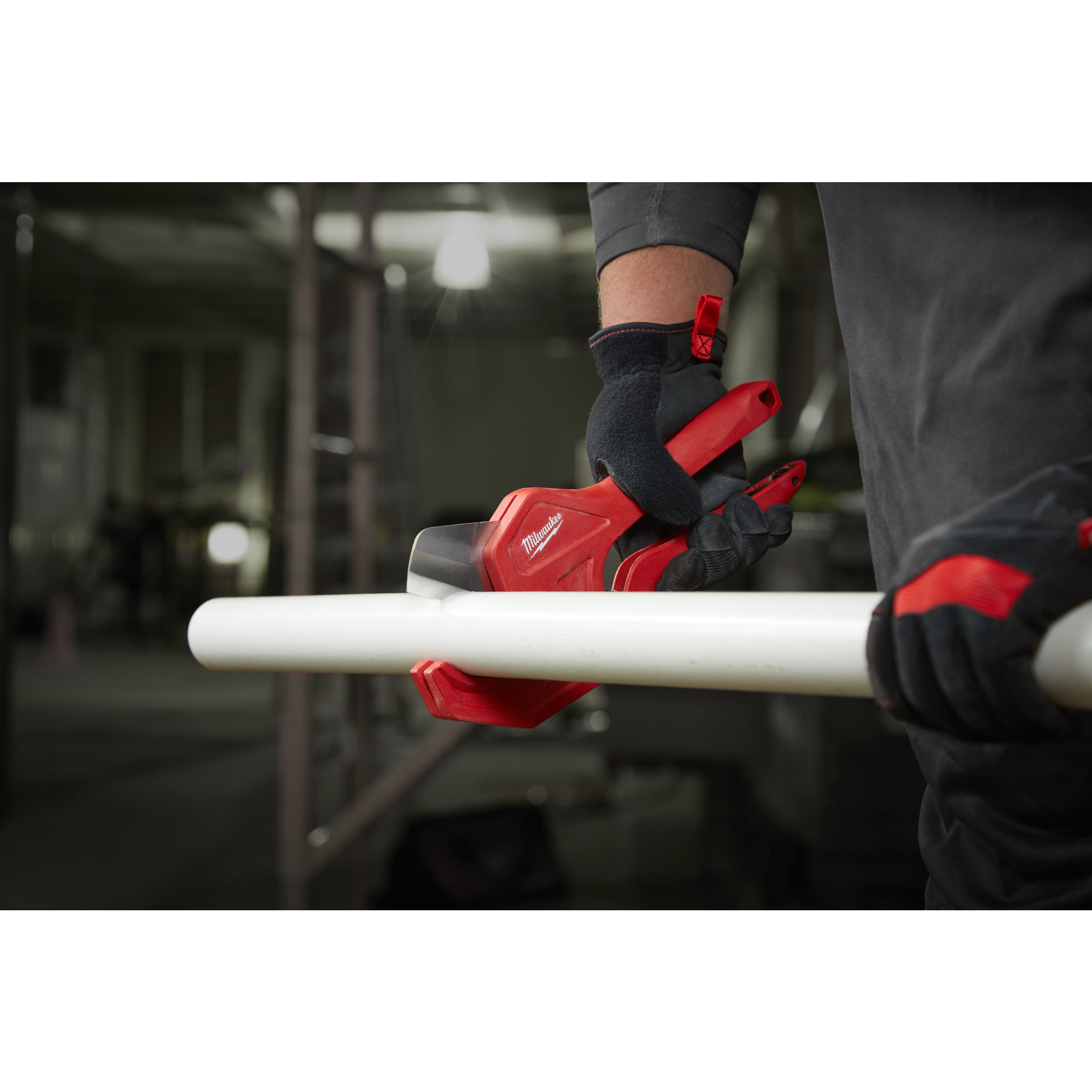 Fierăstrău/cutter pentru PVC Dispozitiv tăiat PVC cu clichet Milwaukee Ratcheting PVC Cutter Blade 42 mm, cod 4932502131