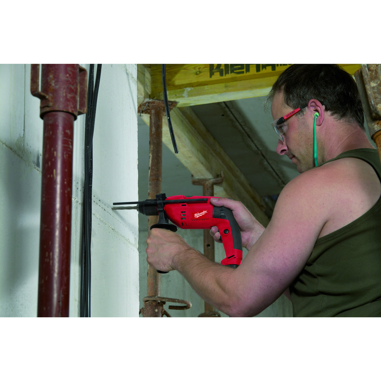 Mașină de găurit cu percuție 630 W Milwaukee PDE13RX, cod 4933409200