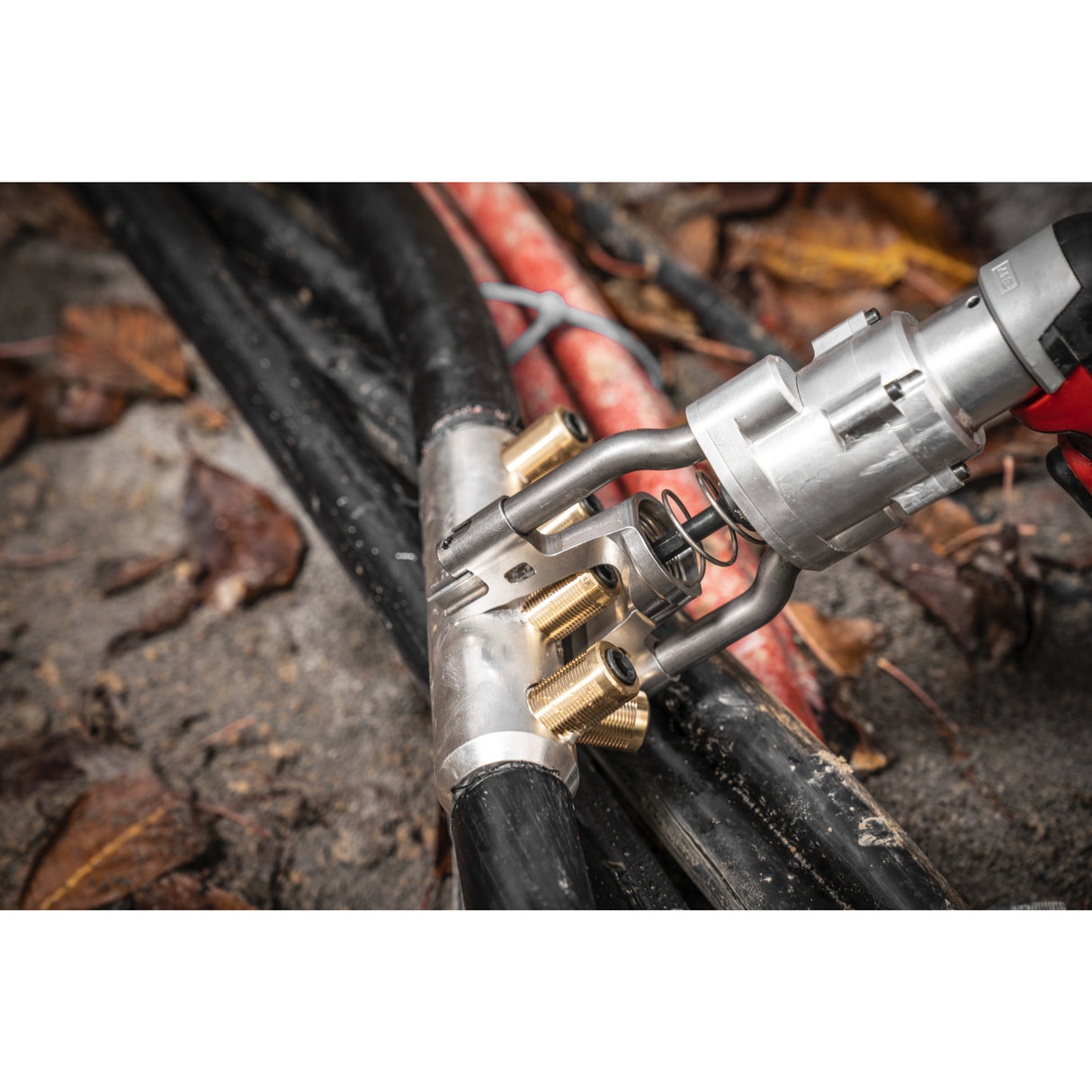 Sculă pentru instalarea conectorilor electrici M18BSBT-0X, 1 x cutie HD, Milwaukee, cod 4933493288