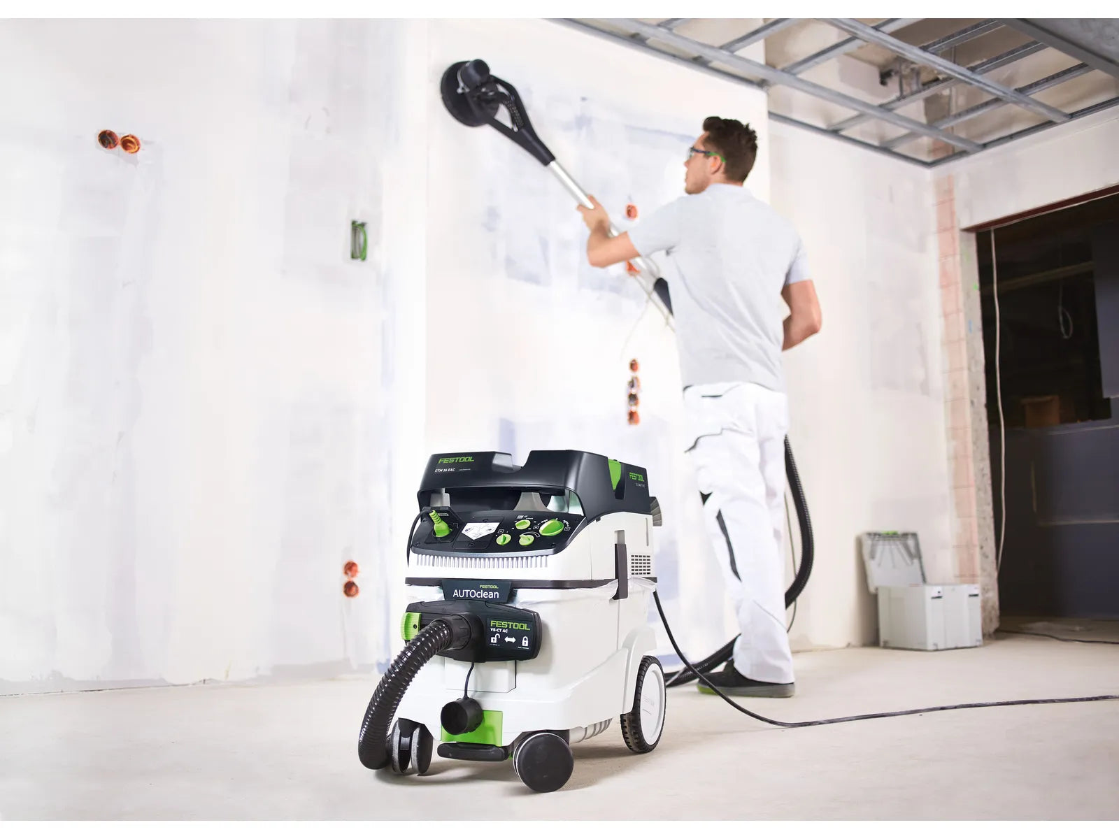Șlefuitor de pereți cu gât lung Festool PLANEX LHS-E 225 EQ-CB, cod 578402