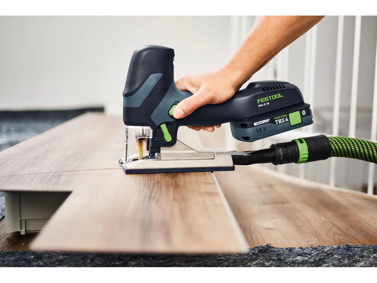 Fierăstrău vertical cu acumulator Festool PSC-E 18 EB-Basic, cod 578521