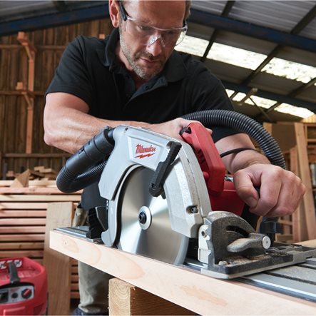 Fierăstrău circular 235 mm (adâncime de tăiere 85 mm) Milwaukee CS85CBE, cod 4933451116