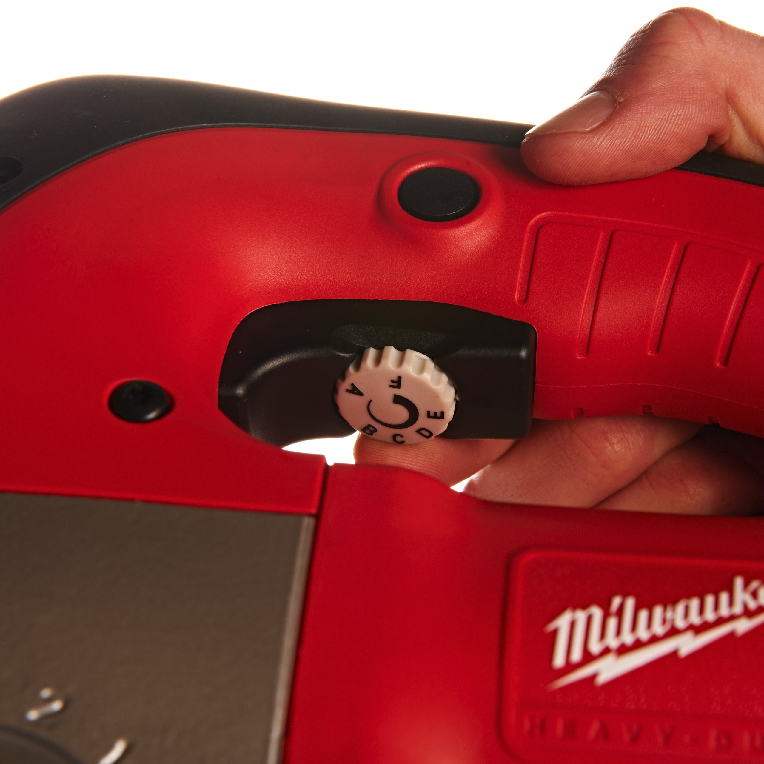 Fierăstrău pendular Heavy Duty, cu mâner superior Milwaukee JSPE 135 TX, cod 4933500568