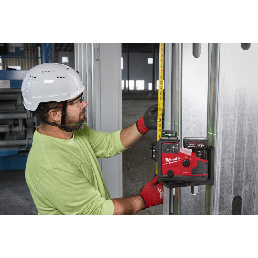 Nivelă laser verde 360° cu 3 planuri Milwaukee M12™ A3PLO-0C, fără acumulator, fără încărcător, 1 x cutie plastic, cod 4933499001