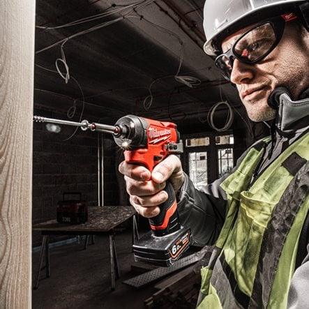 Mașină de găurit/înșurubat Milwaukee M12FID2-0, cu impact ¼″ HEX M12 FUEL™ subcompactă, fără cutie, cod 4933479876 - BIG STORE (Dynamic Tools SRL)