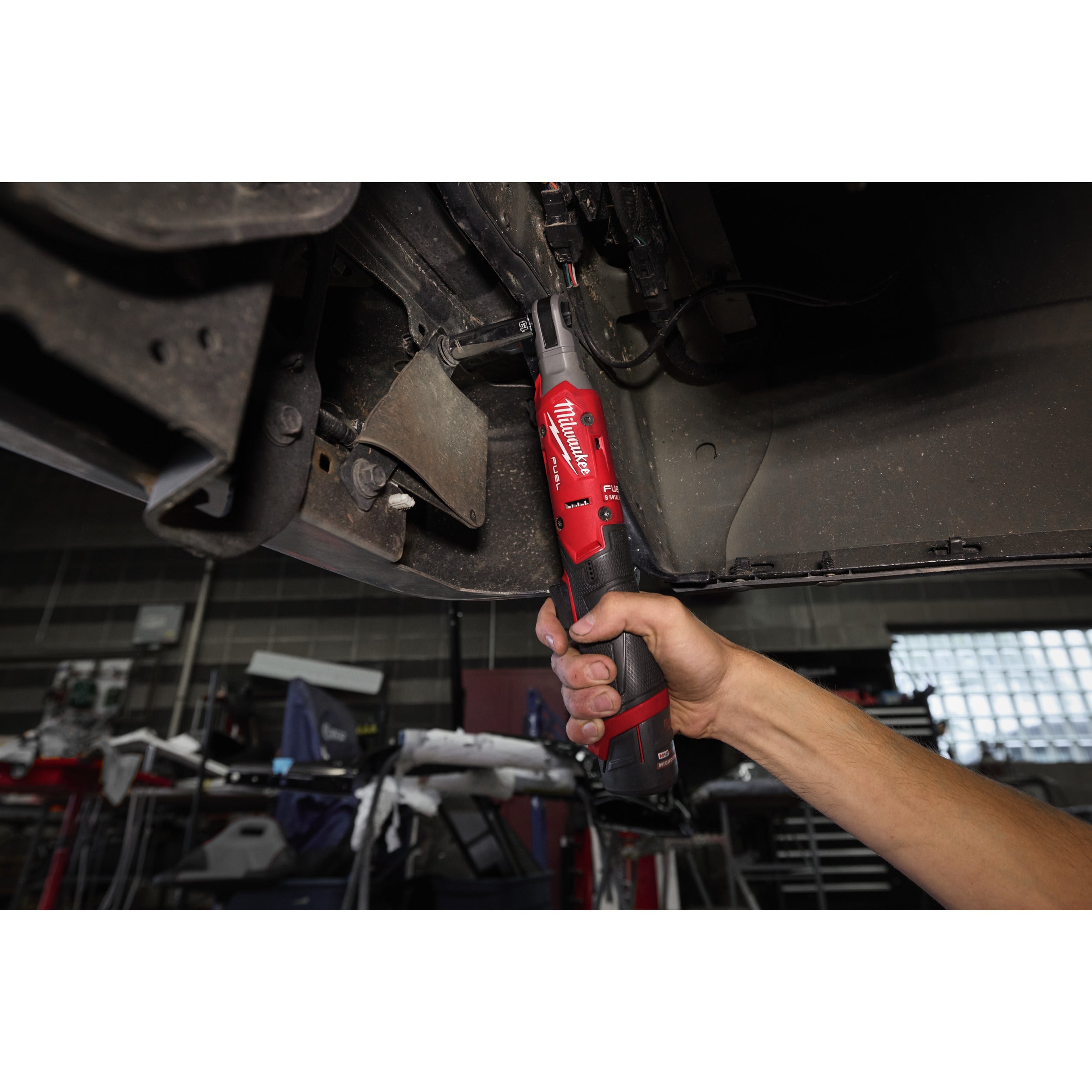 Antrenor cu clichet Milwaukee M12 FIR38G2-0 FUEL™ ⅜″, cod 4933498936