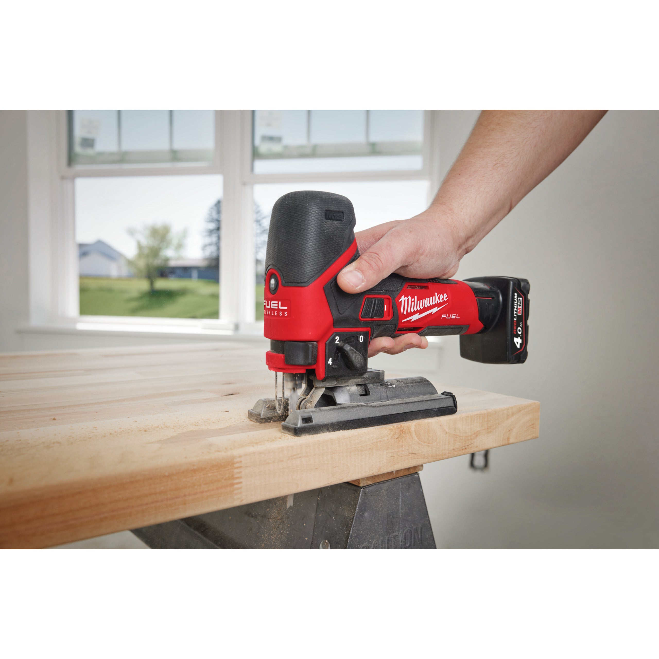 Fierăstrău pendular Milwaukee M12 FJS-0 FUEL™, cod 4933500574