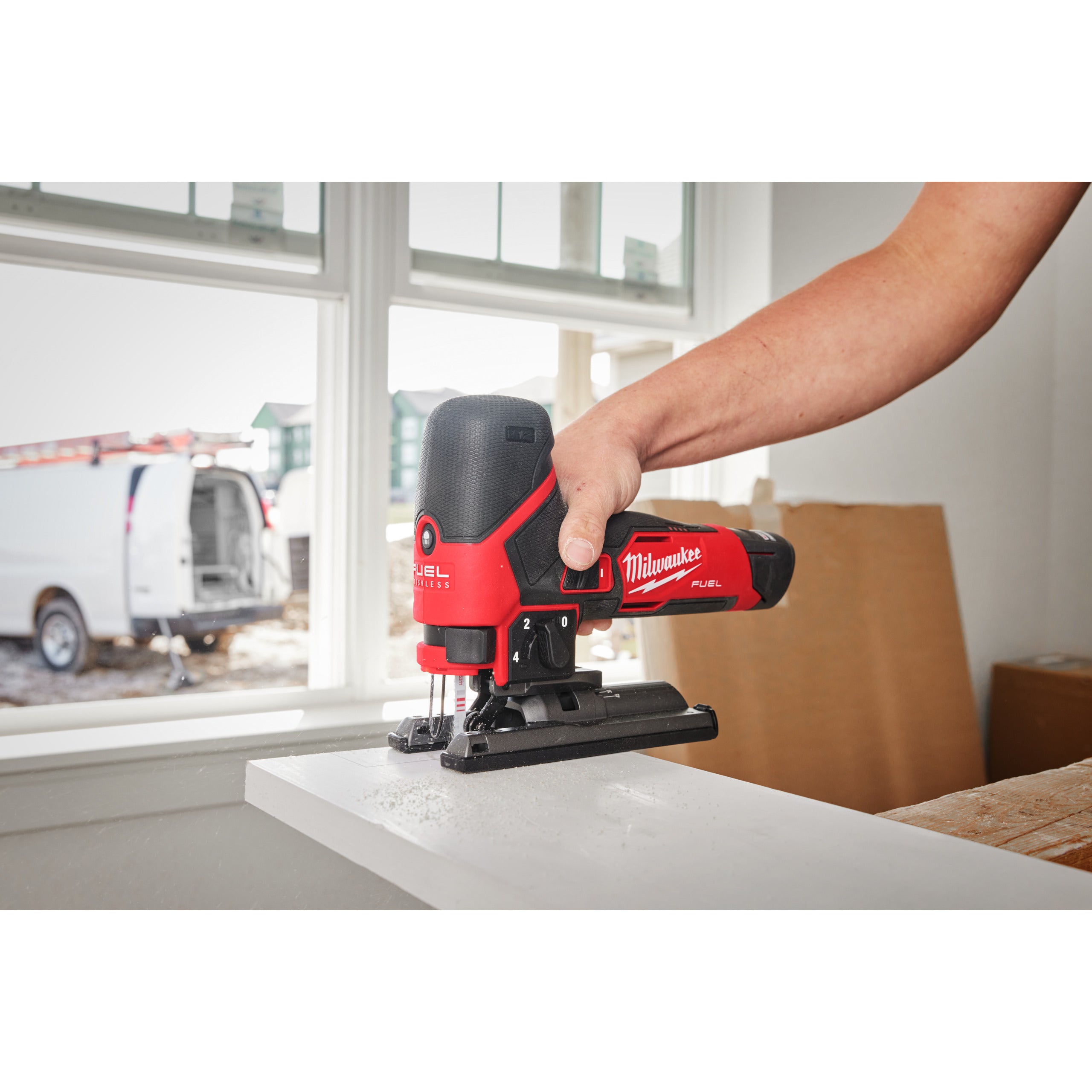 Fierăstrău pendular Milwaukee M12 FJS-422X FUEL™, cod 4933500575