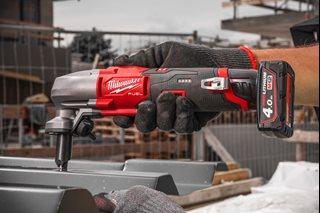 Mașină de tăiat tablă Milwaukee M12FNB16-0X, 1,6 MM, FUEL™, 1 x cutie HD, fără acumulator, fără încărcător, cod 4933479618 - BIG STORE (Dynamic Tools SRL)