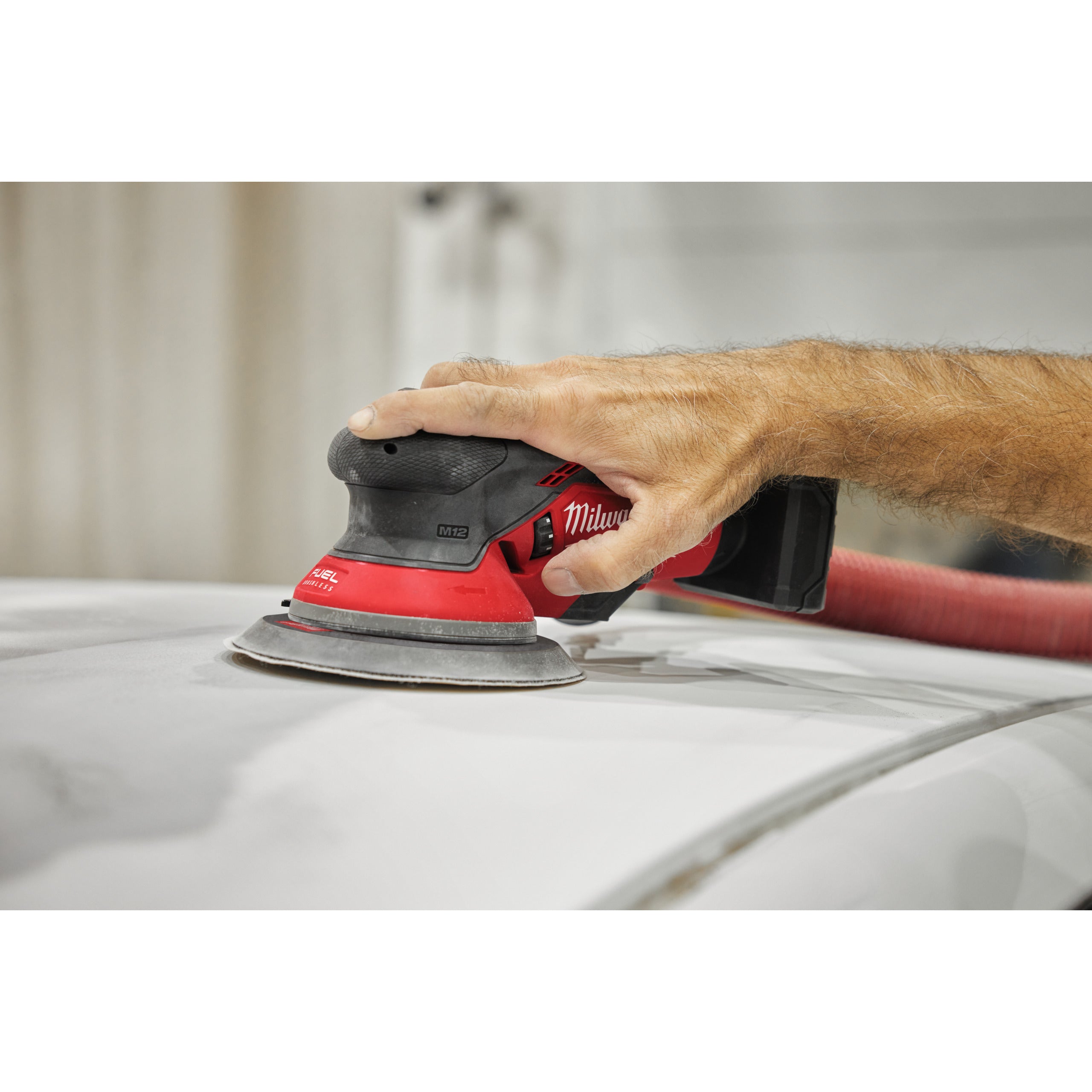 Șlefuitor orbital Milwaukee M12 FROS5-502X FUEL™ 150 mm cu orbită de 5.0 mm, cod 4933493651