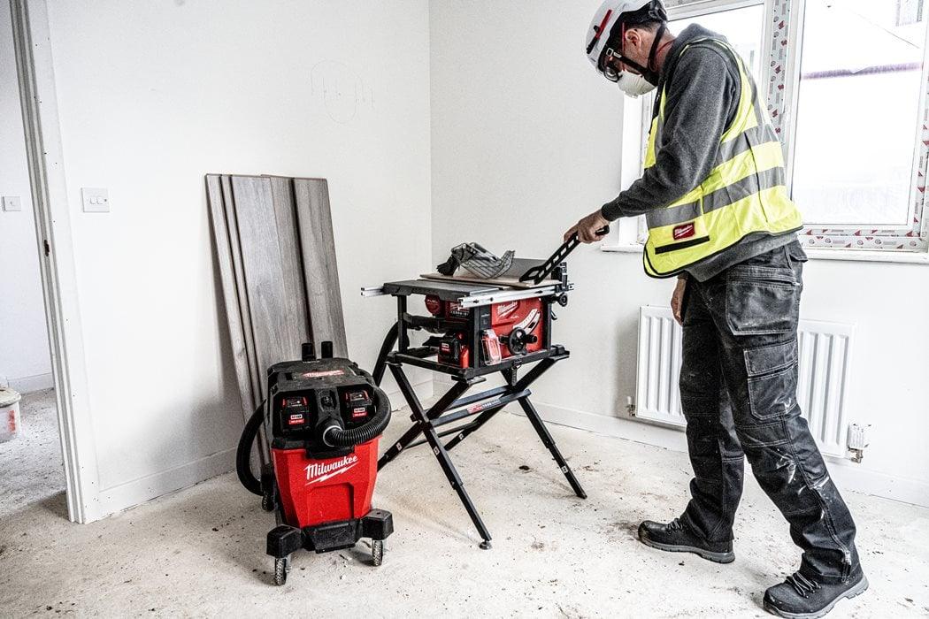 Aspirator 23L Milwaukee M18 F2VC23L-0, clasa L, FUEL™, cod 4933478964 - BIG STORE (Dynamic Tools SRL)