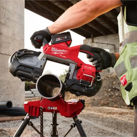 Fierăstrău cu bandă Milwaukee M18 FBS127DO-0C pentru tăieri adânci, cu declanșator dublu, FUEL™ ONE-KEY™, 1 x cutie plastic, cod 4933498311