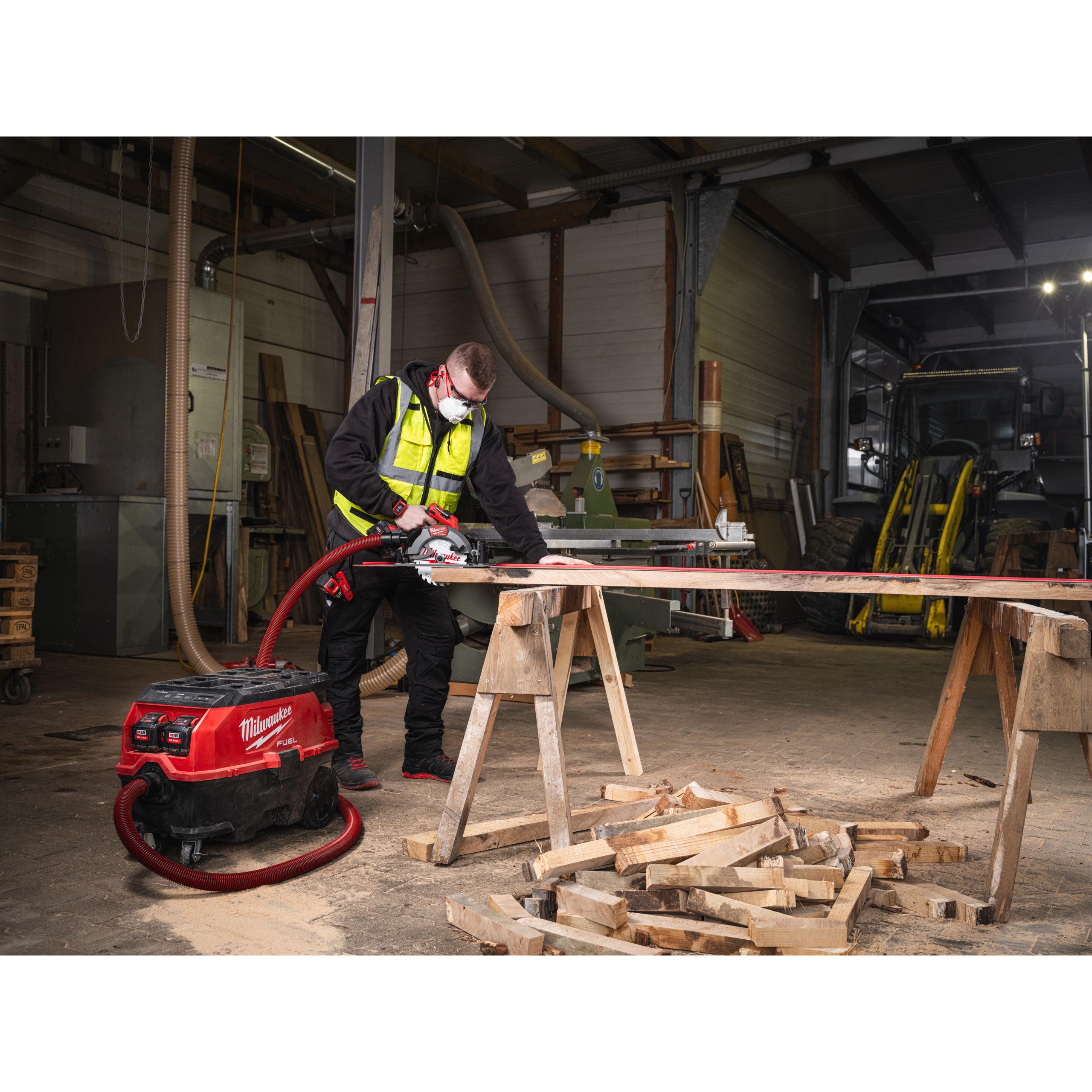 Fierăstrău circular Milwaukee M18 FCS66GR3-121C FUEL™ compatibil cu șina de ghidare, cod 4933493492