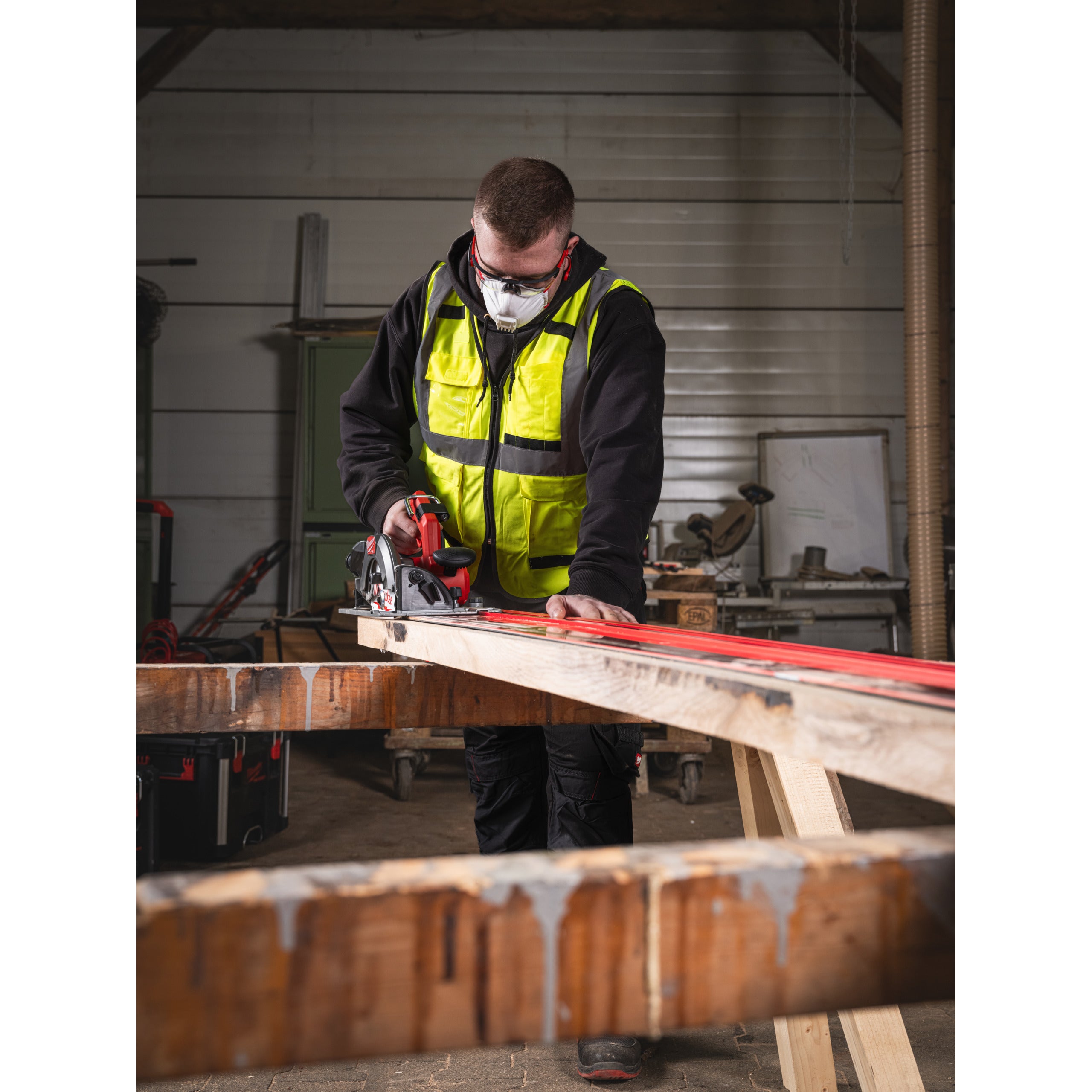 Fierăstrău circular Milwaukee M18 FCS66GR3-121C FUEL™ compatibil cu șina de ghidare, cod 4933493492