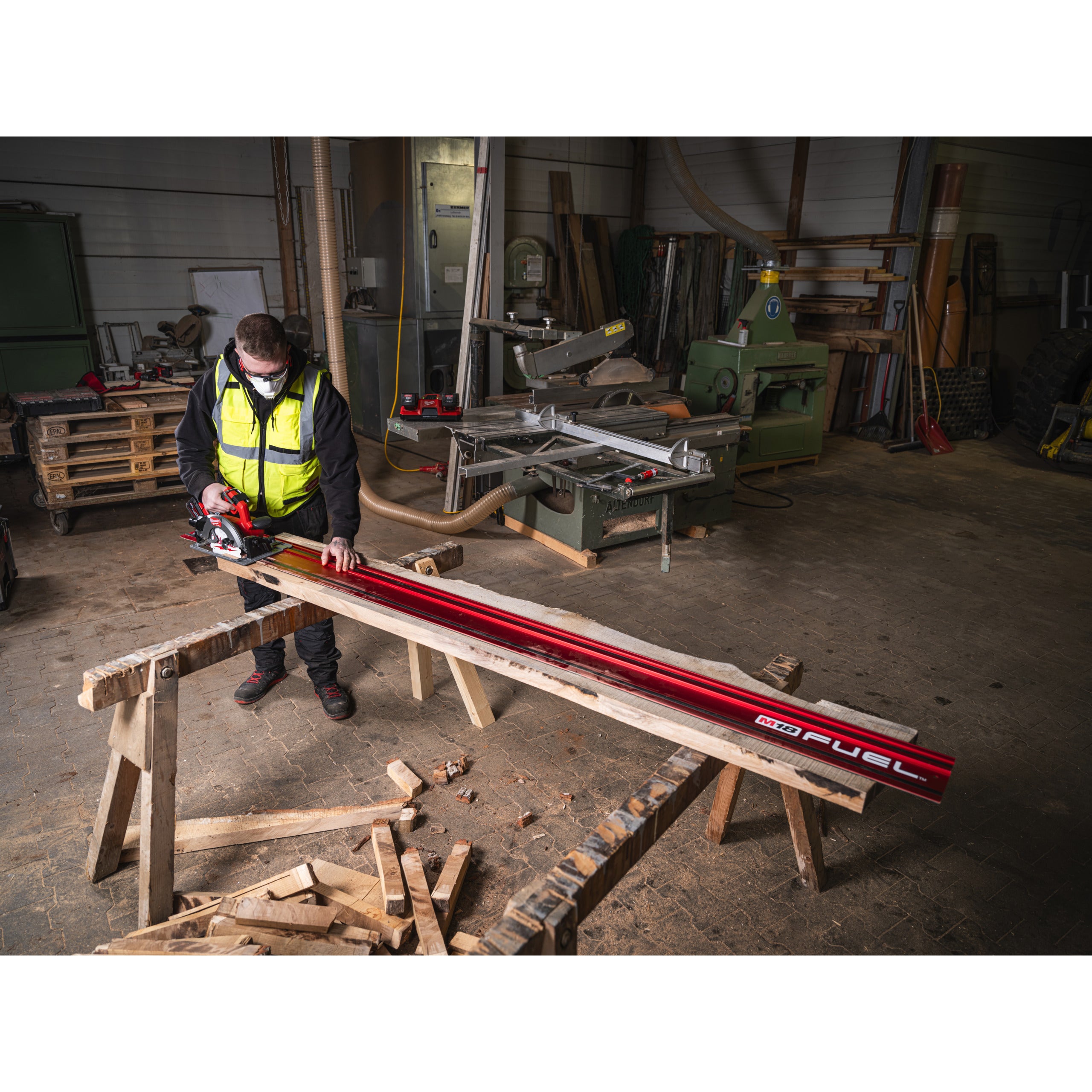 Fierăstrău circular Milwaukee M18 FCS66GR3-121C FUEL™ compatibil cu șina de ghidare, cod 4933493492