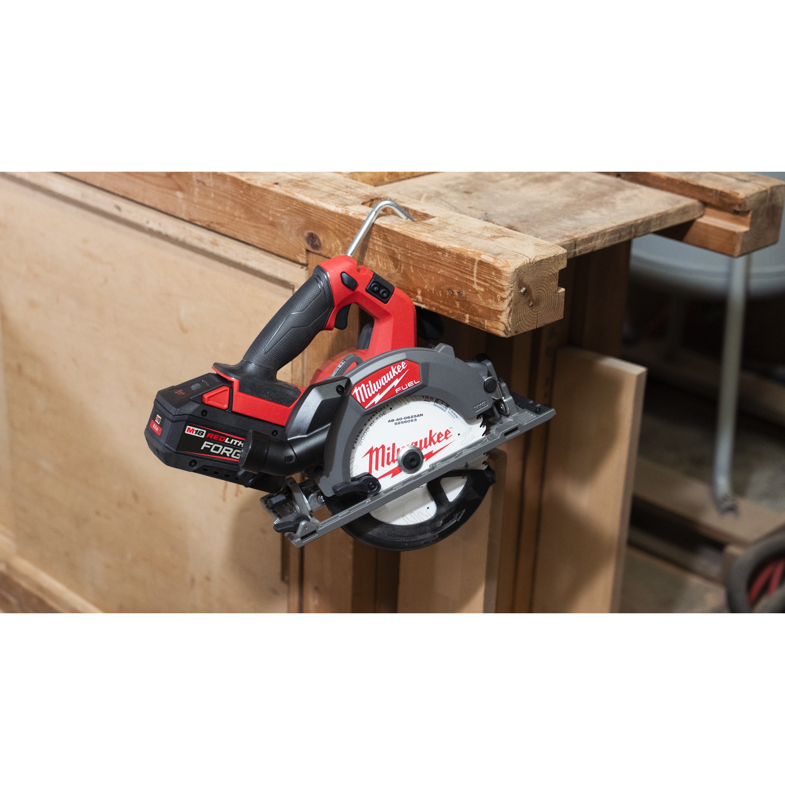 Fierăstrău circular Milwaukee M18 FCSDC165-0 FUEL™ 165 mm, cod 4933500002