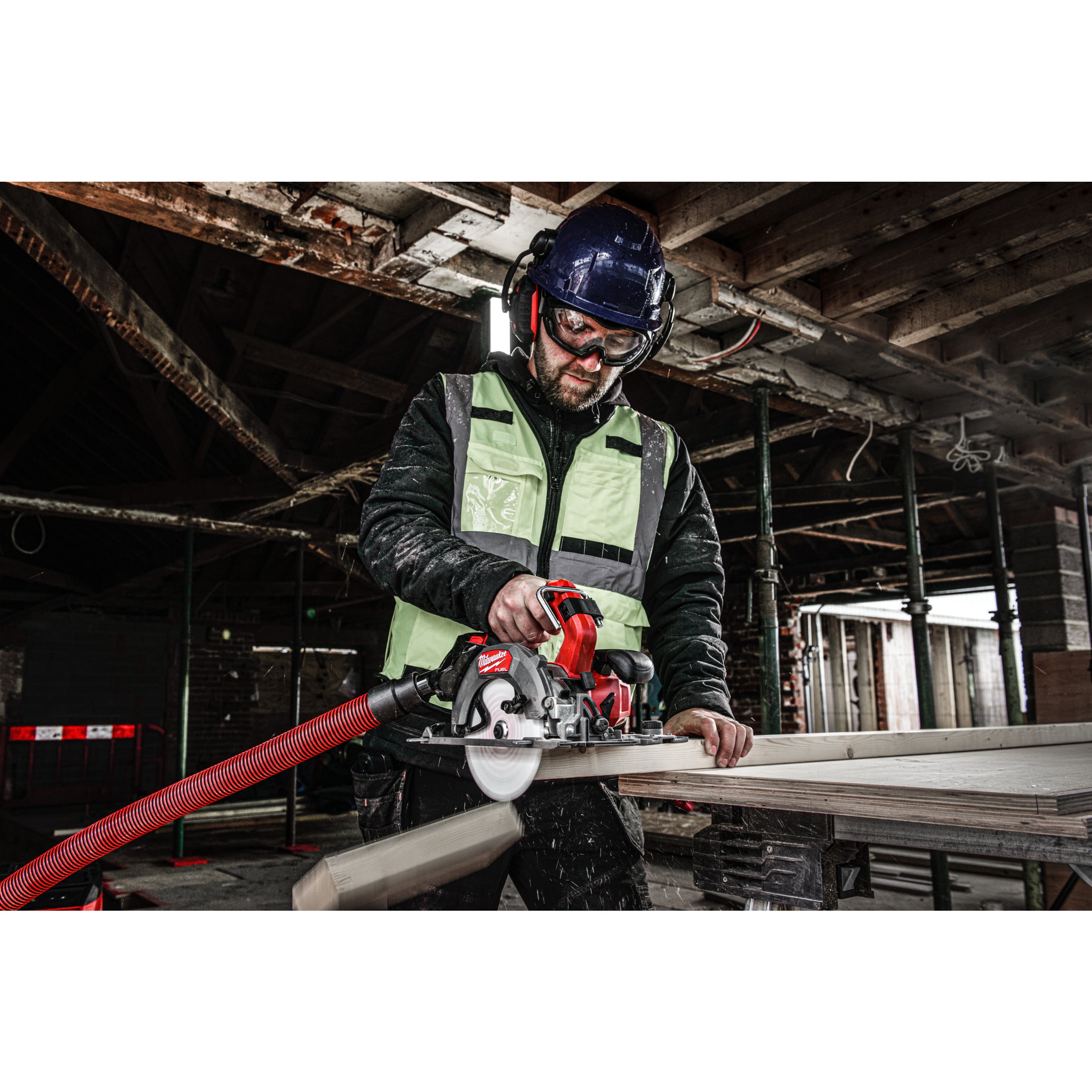Fierăstrău circular Milwaukee M18 FCSDC165-0 FUEL™ 165 mm, cod 4933500002