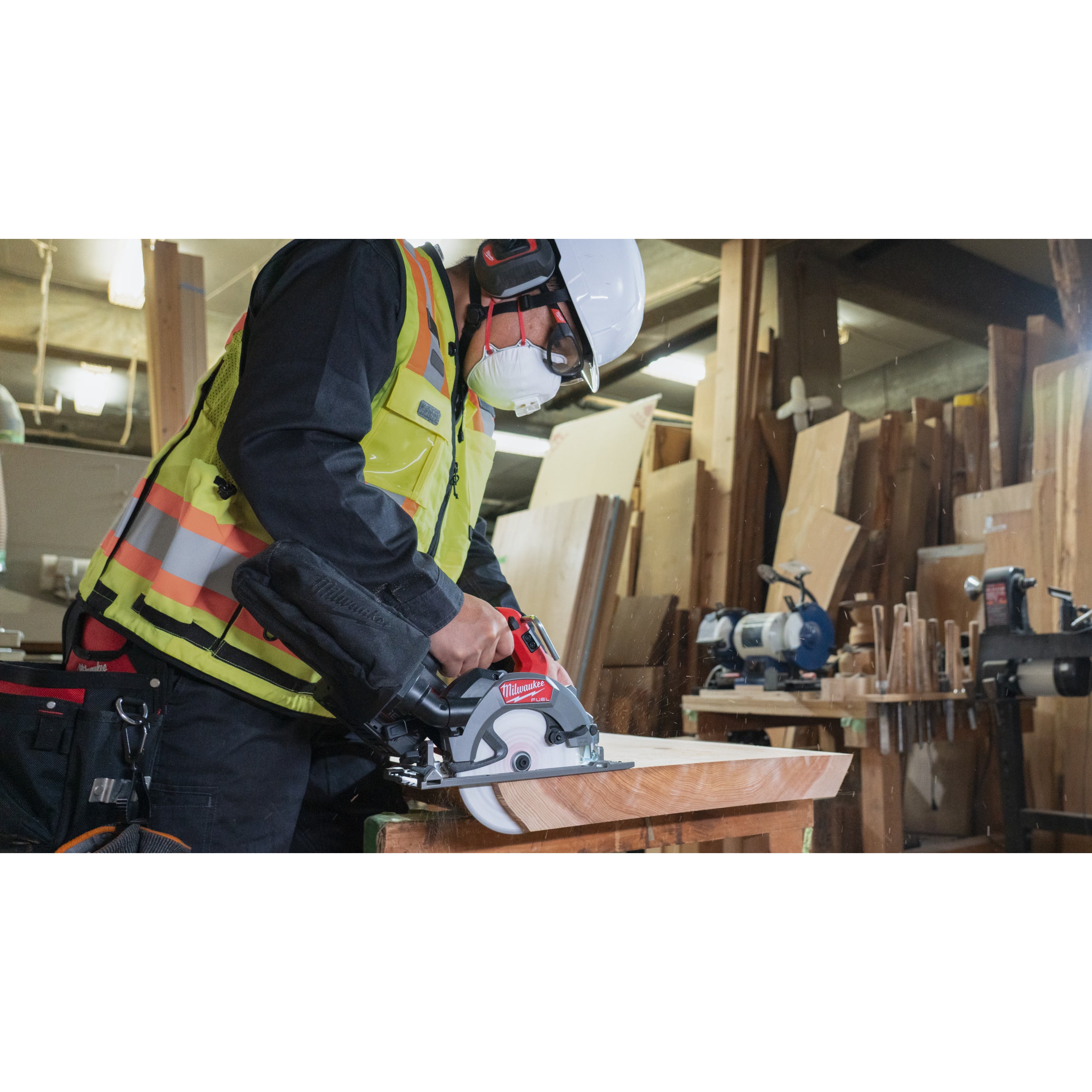 Fierăstrău circular Milwaukee M18 FCSDC165-0 FUEL™ 165 mm, cod 4933500002