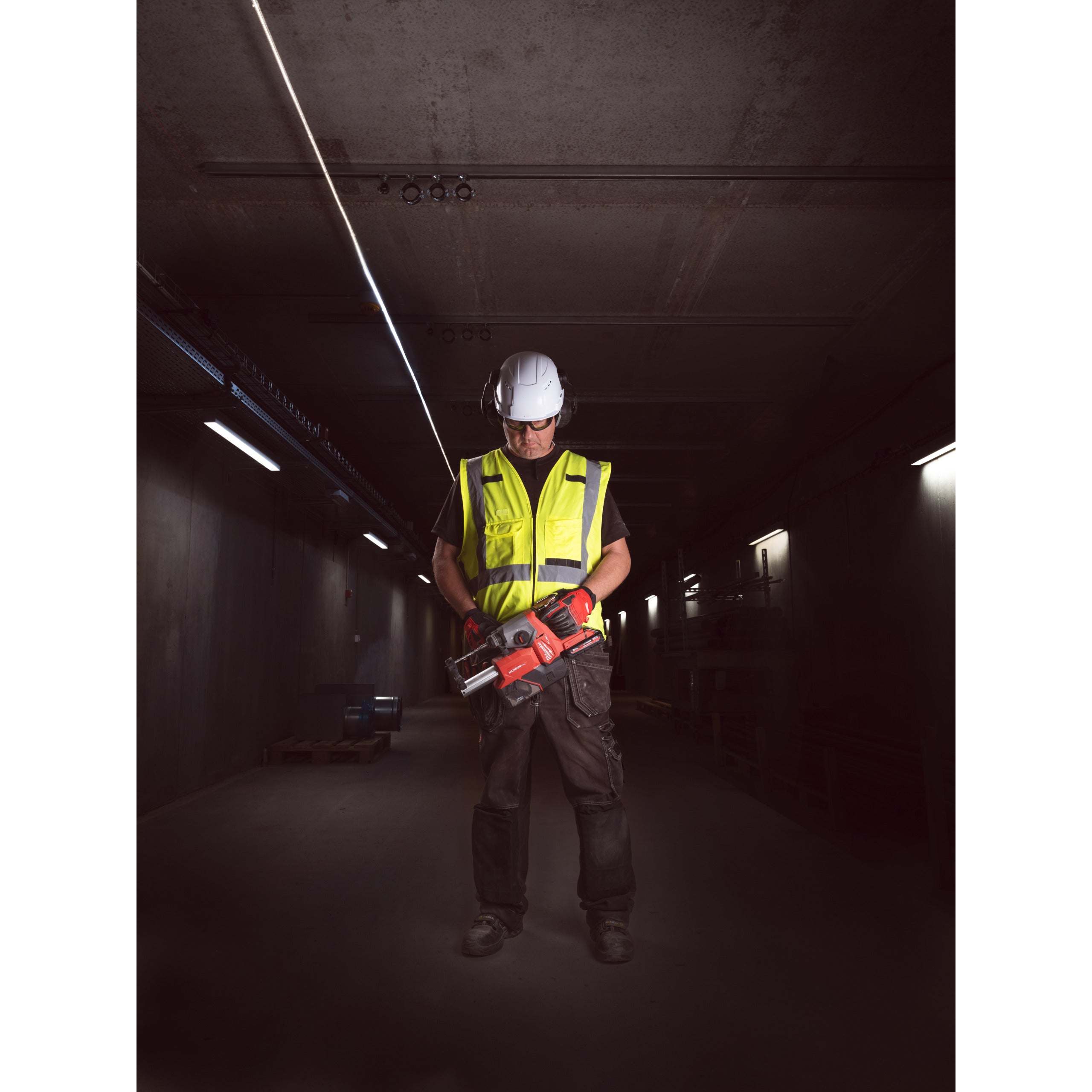 Ciocan rotopercutor 16 mm SDS-Plus Milwaukee M18 FHAC16-0 FUEL™ 4 moduri, cod 4933498582