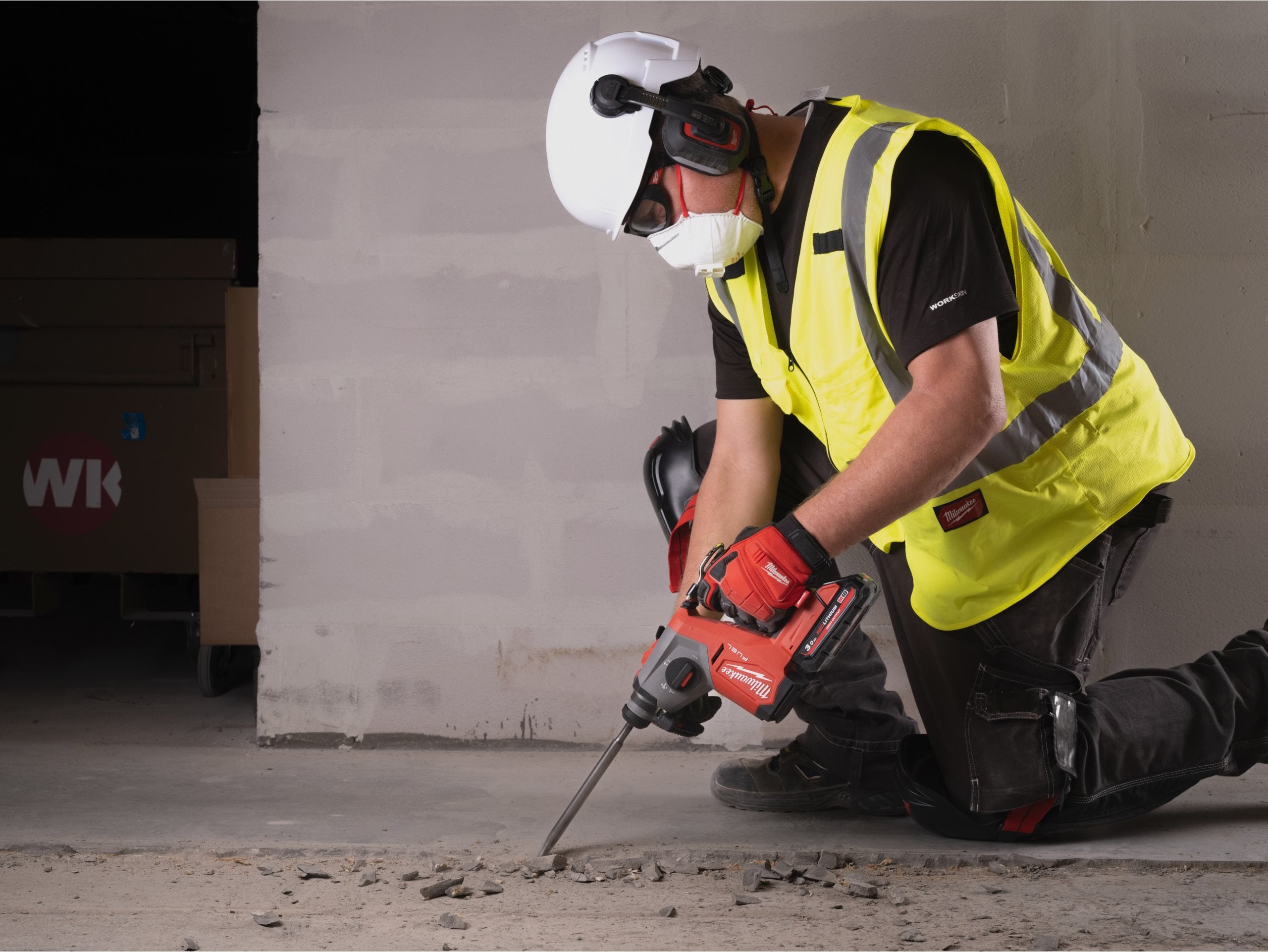 Ciocan rotopercutor Milwaukee SDS-Plus FUEL™ M18 FHAC16-302X compact 16 mm, 2 x acumulator M18 HB3, 1 x încărcător M12-18 FC, 1 x cutie HD, cod 4933498584