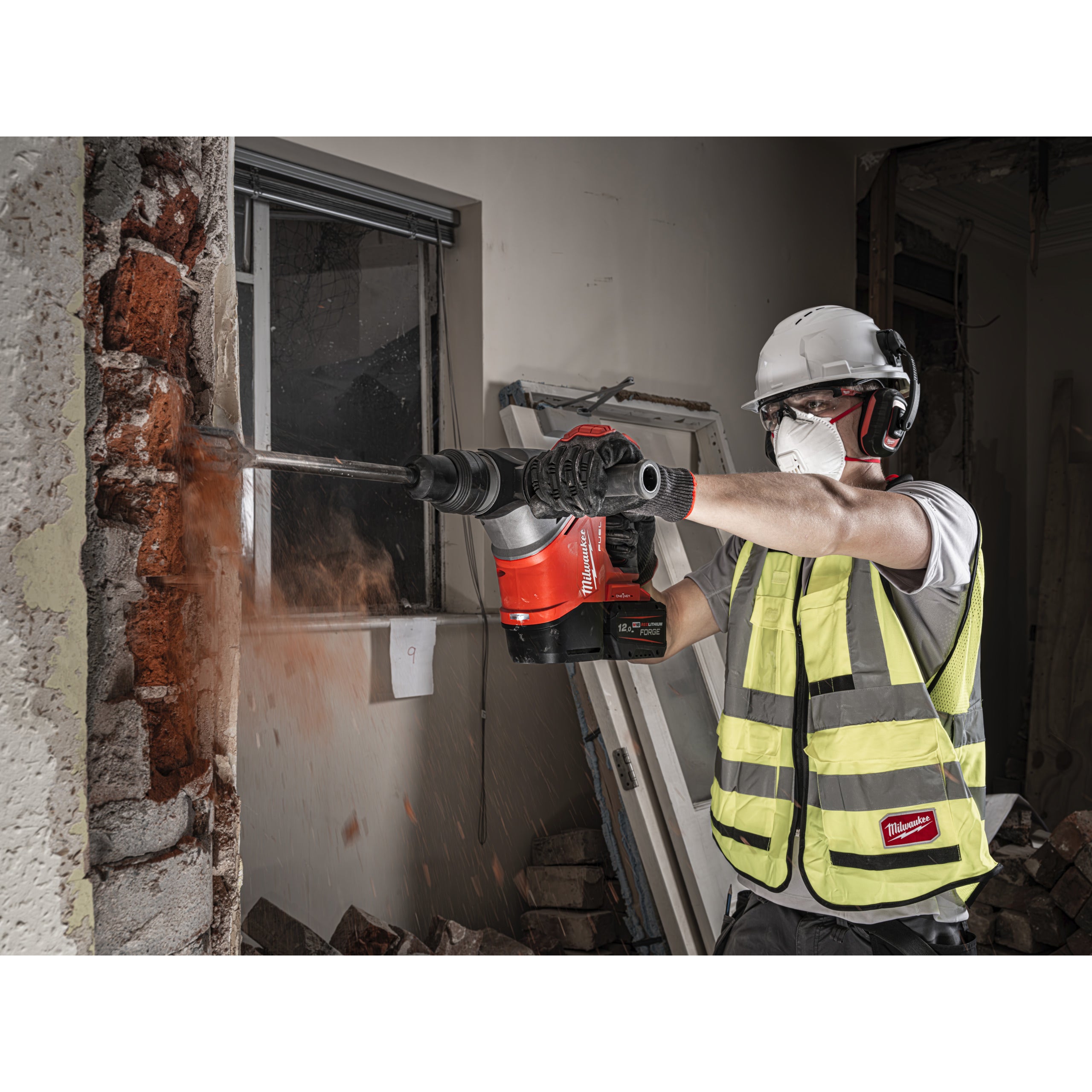 Rotopercutor SDS Max Ciocan rotopercutor SDS-Max Milwaukee M18 FHACO540-0C FUEL™ 40 mm ONE-KEY™, cod 4933493137
